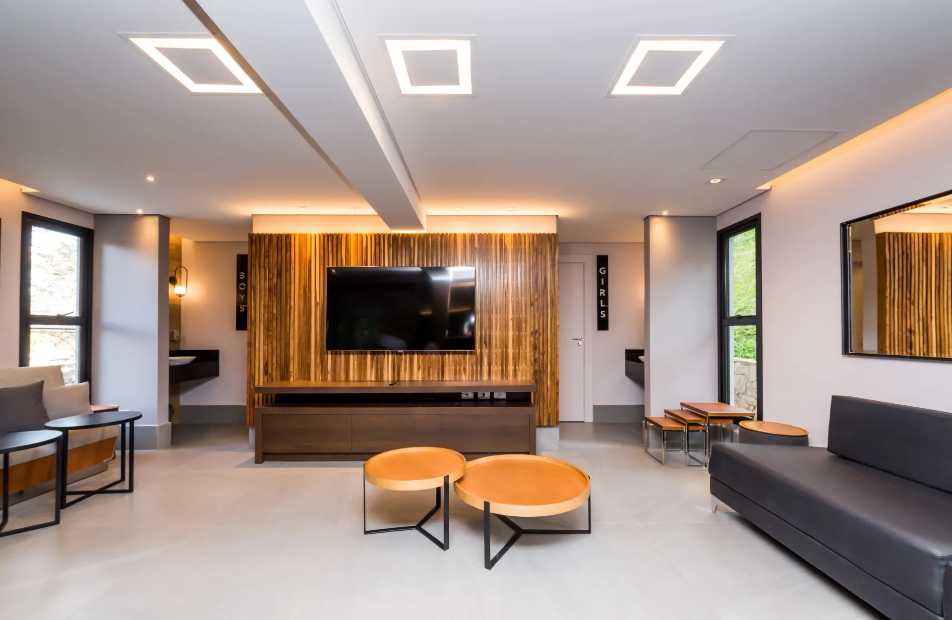 Casa de 5 Quartos à Venda no Condomínio Villa Lobos | Campo Comprido  Curitiba — foto 33