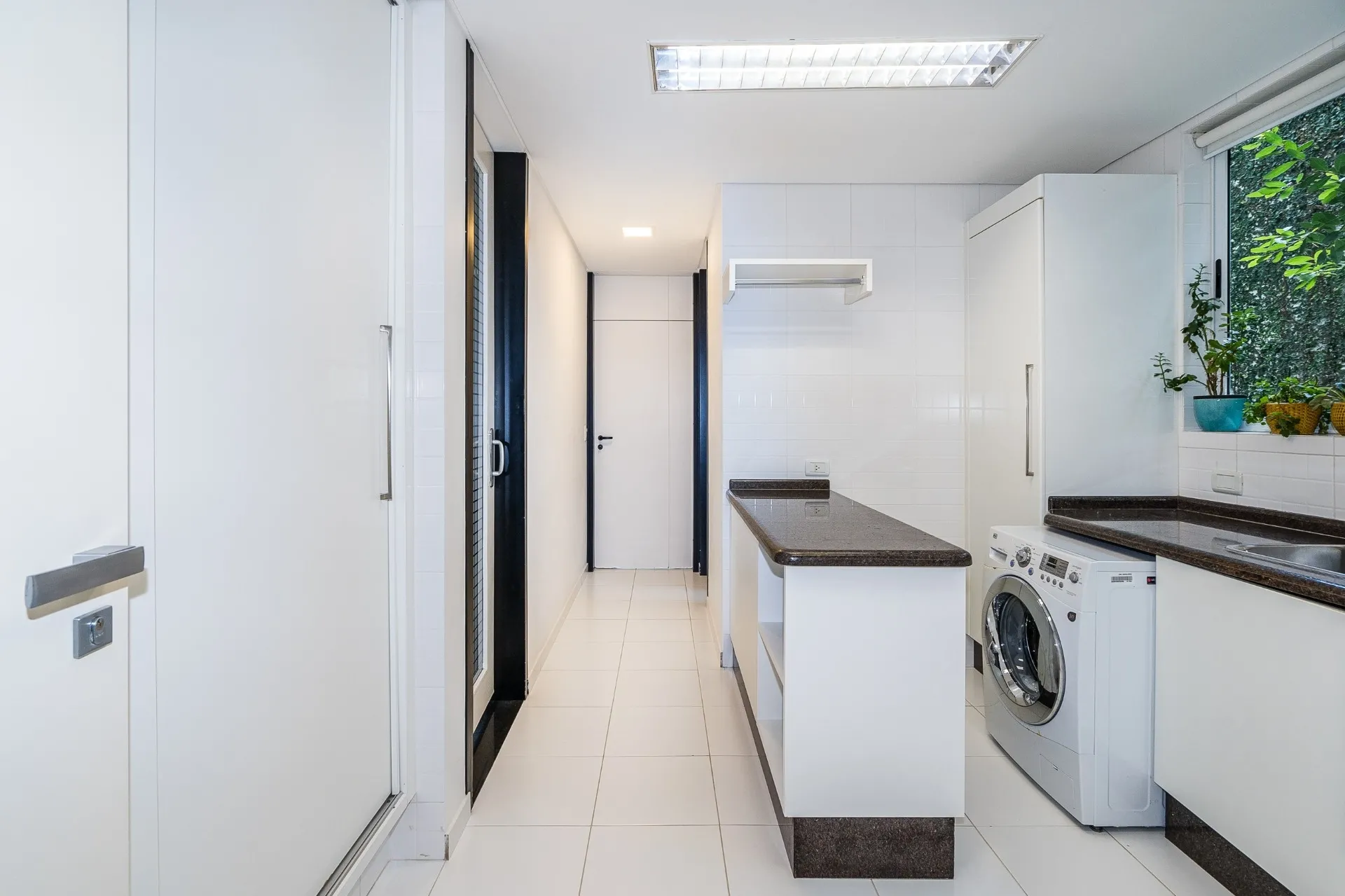 Casa de 5 Quartos à Venda no Condomínio Villa Lobos | Campo Comprido  Curitiba — foto 28