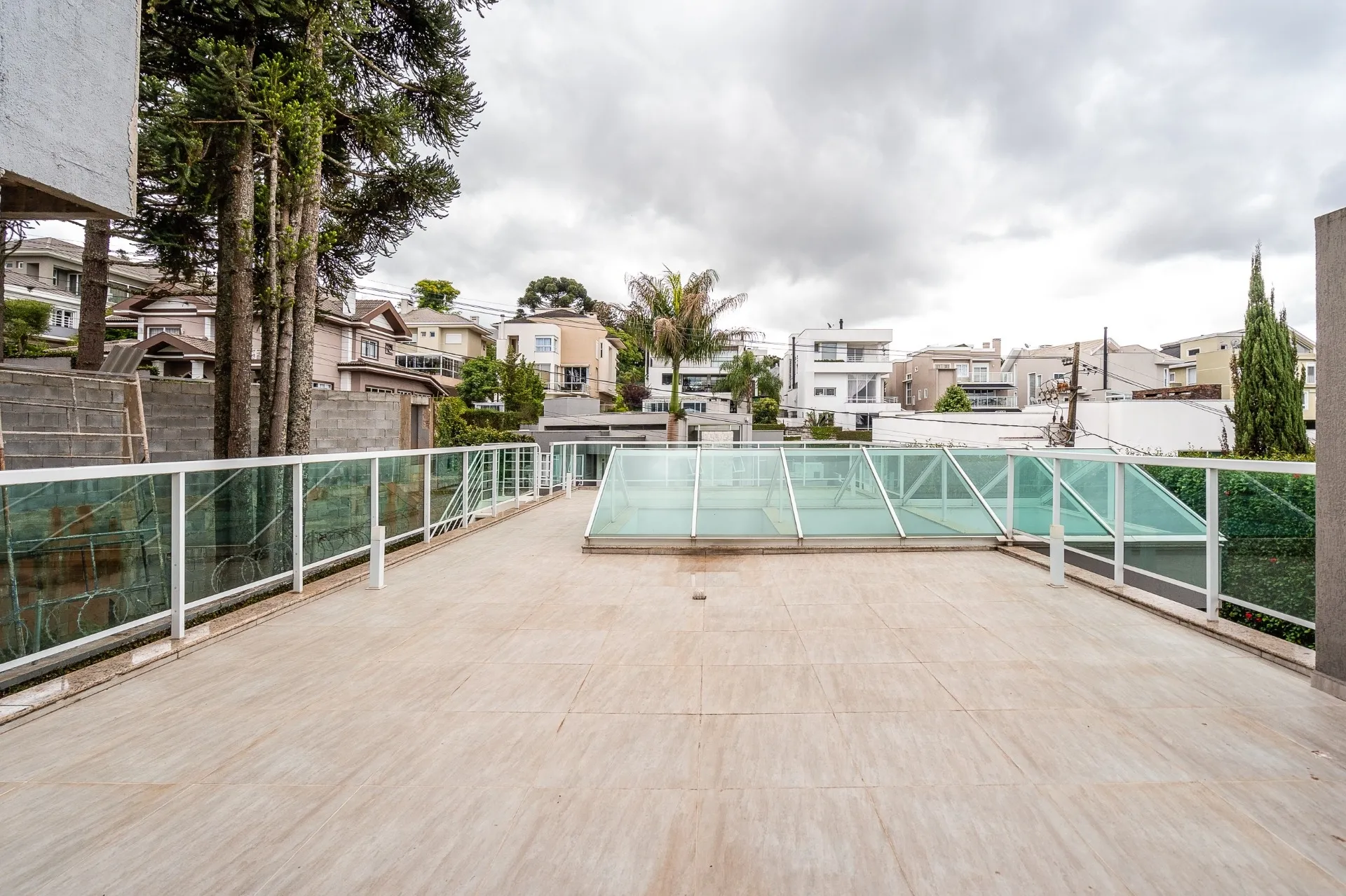 Casa de 5 Quartos à Venda no Condomínio Villa Lobos | Campo Comprido  Curitiba — foto 26