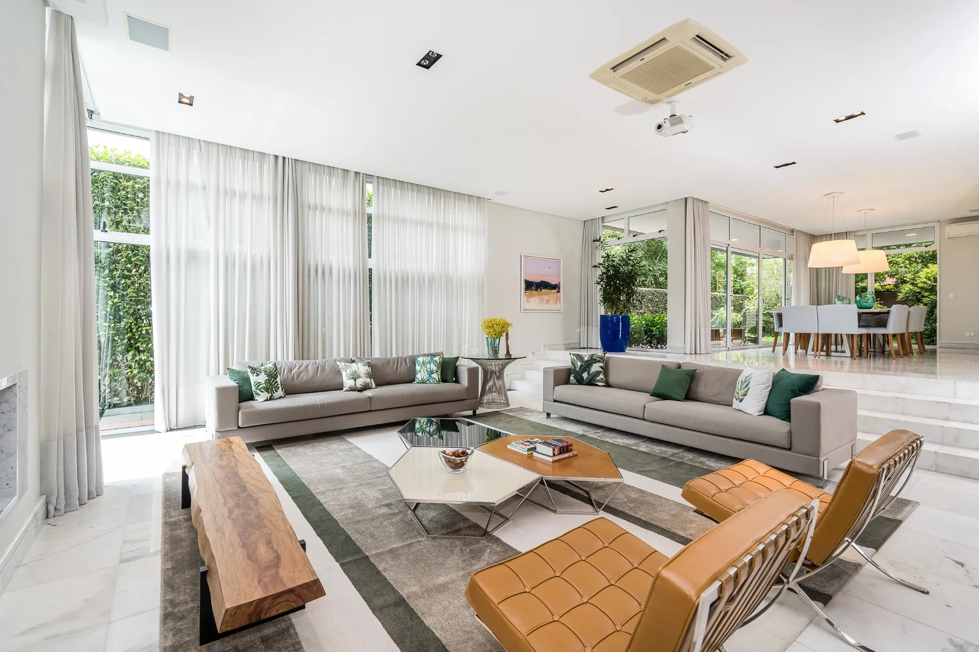 Casa de 5 Quartos à Venda no Condomínio Villa Lobos | Campo Comprido  Curitiba — foto 2