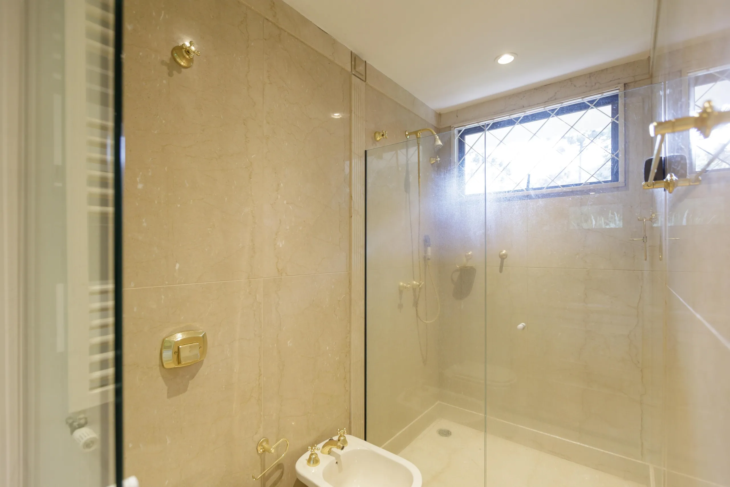 Casa  de 4 Suítes à Venda no Condomínio Village Saint Moritz |  Santa Felicidade  Curitiba — foto 55