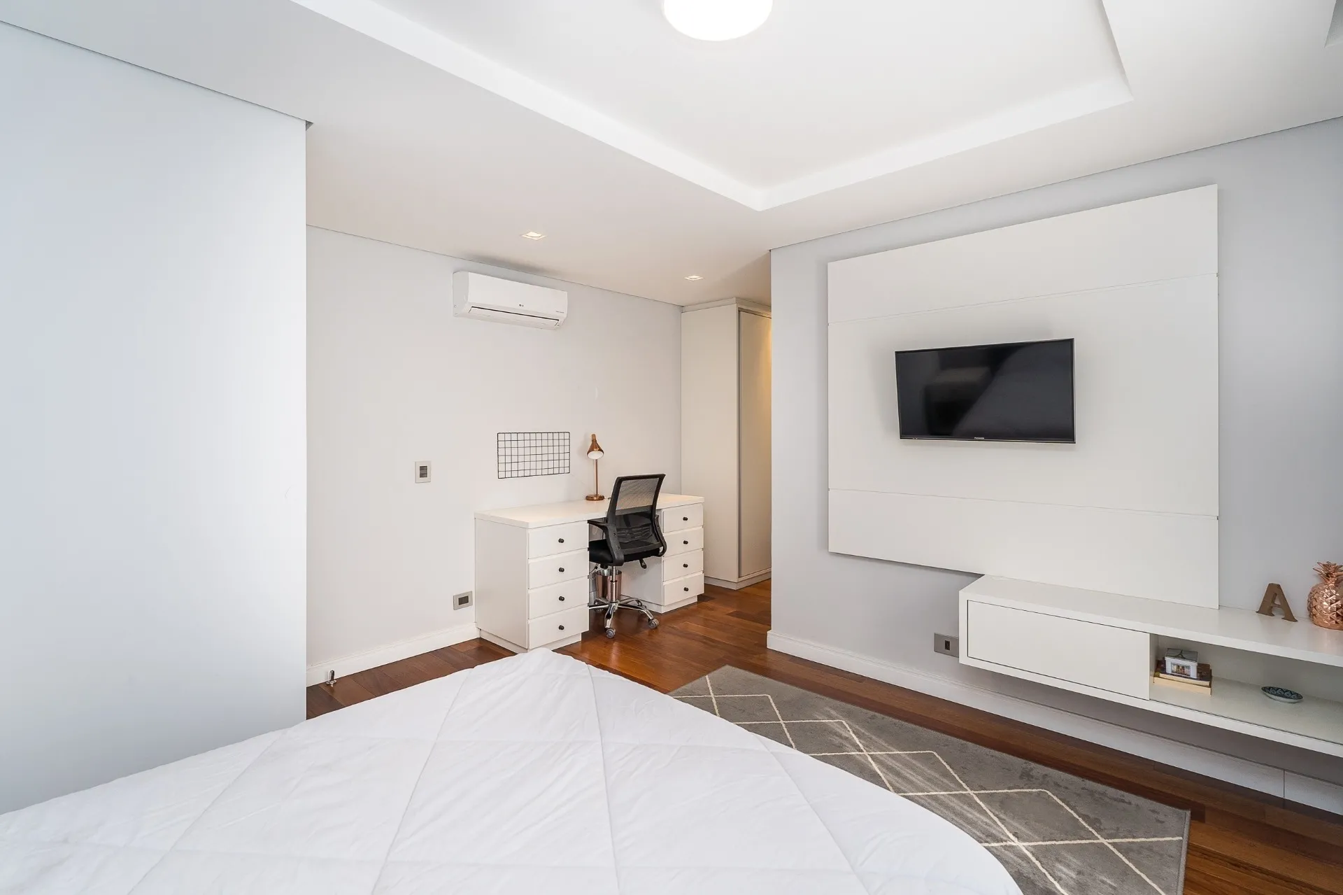 Casa de 3 Suítes à Venda no Condomínio Nob Hill | Campo Comprido  Curitiba — foto 22