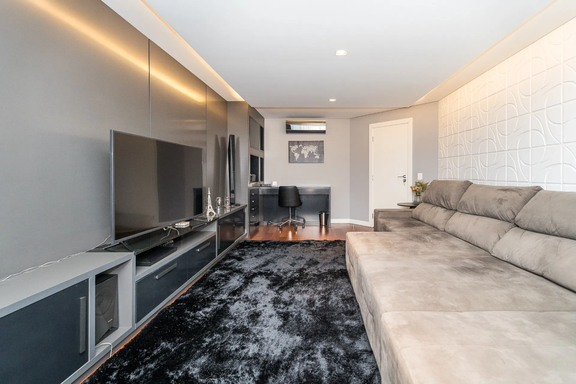 Casa de 3 Suítes à Venda no Condomínio Nob Hill | Campo Comprido  Curitiba — foto 12