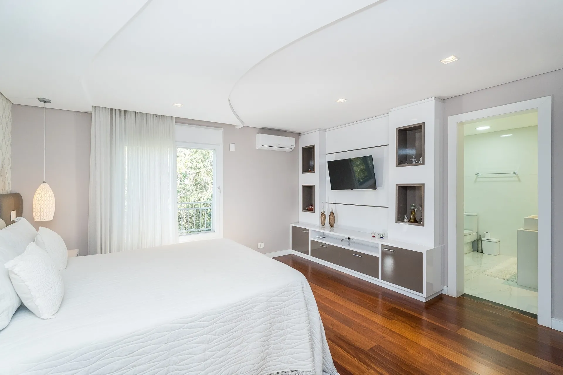 Casa de 3 Suítes à Venda no Condomínio Nob Hill | Campo Comprido  Curitiba — foto 15