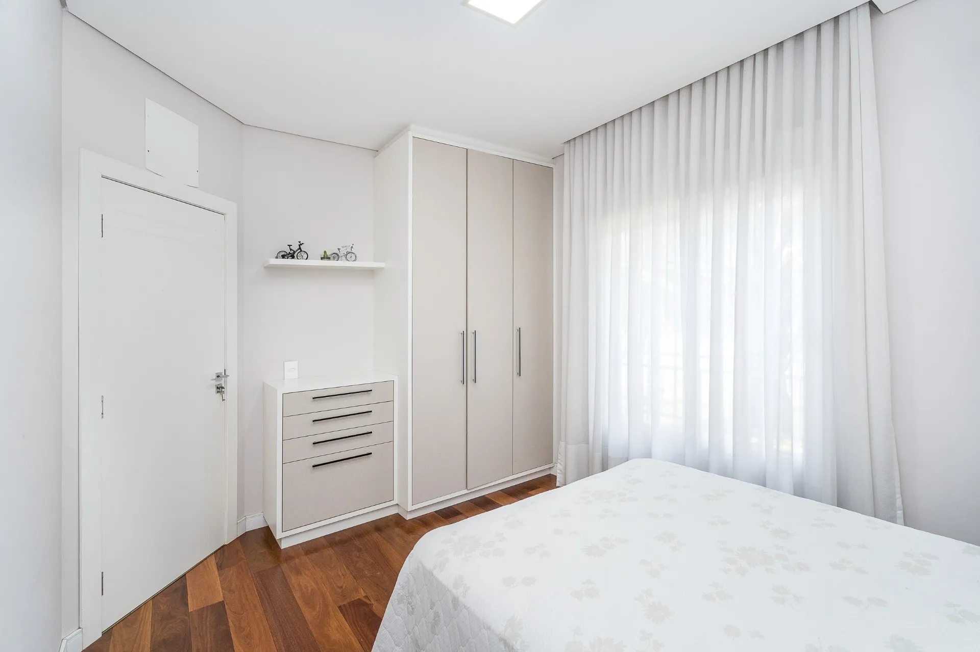 Casa de 3 Suítes à Venda no Condomínio Nob Hill | Campo Comprido  Curitiba — foto 31