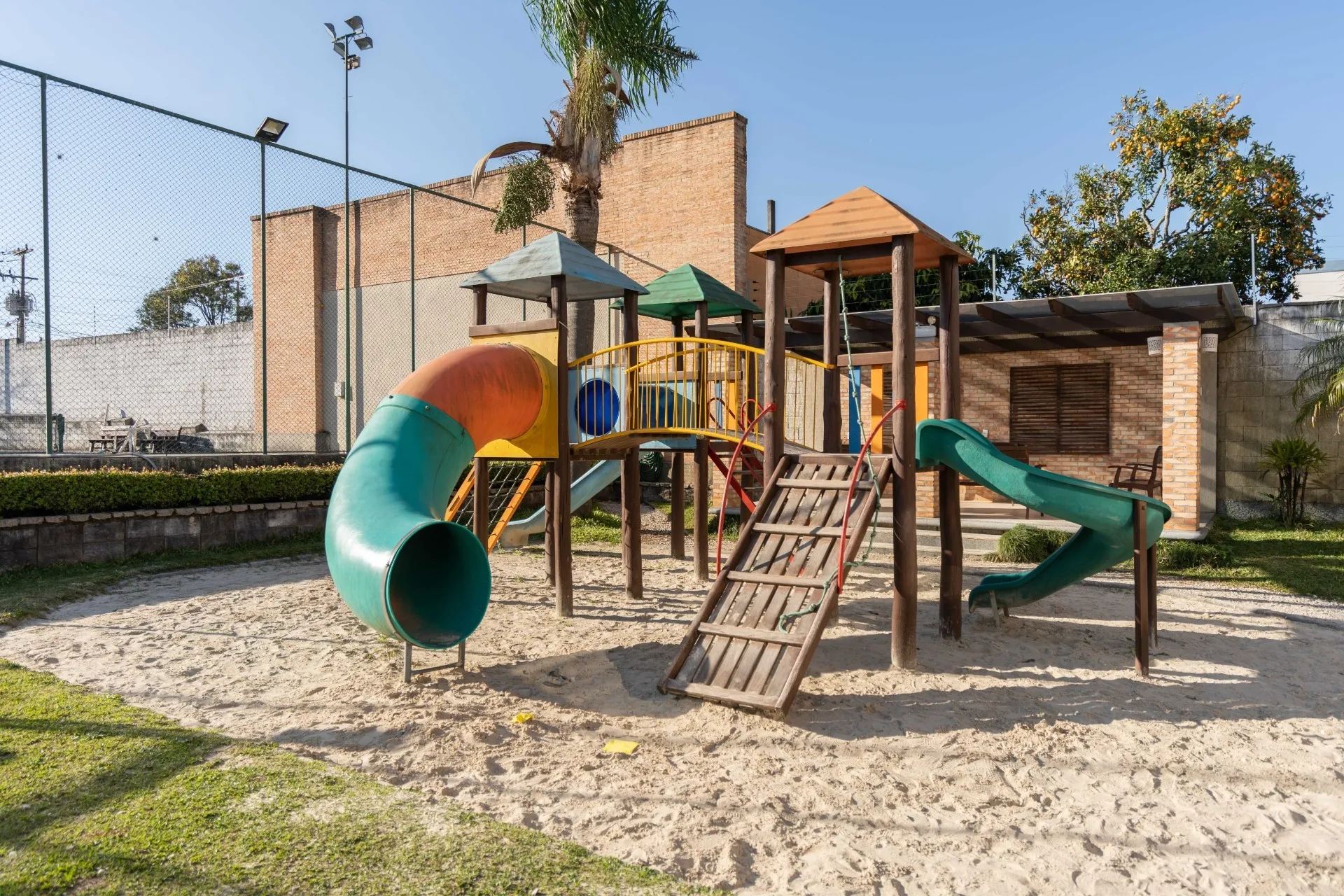 Casa de 4 Suítes à Venda no Condomínio Jardim das Américas | Curitiba — foto 48
