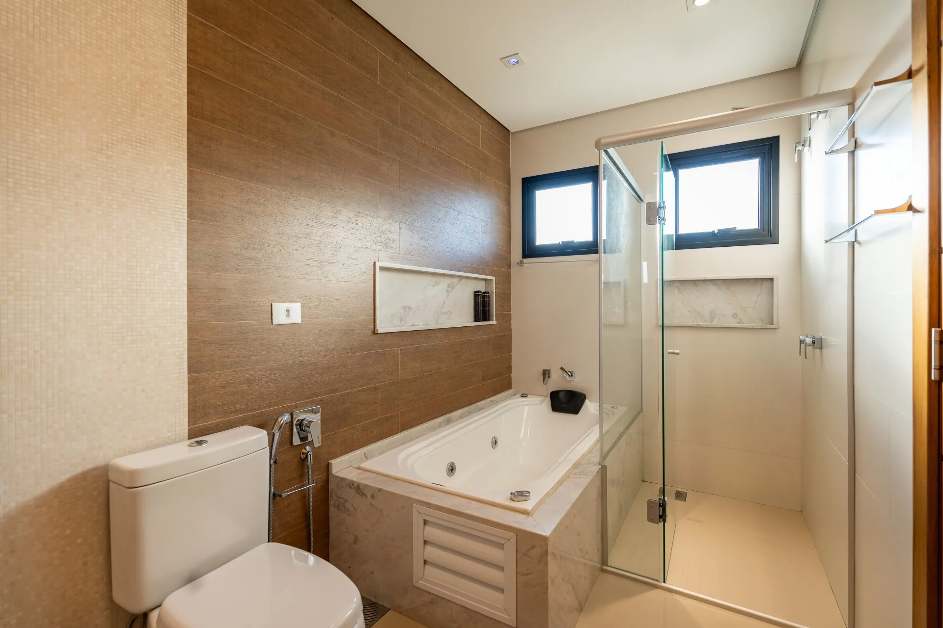 Casa de 4 Suítes à Venda no Condomínio Jardim das Américas | Curitiba — foto 29