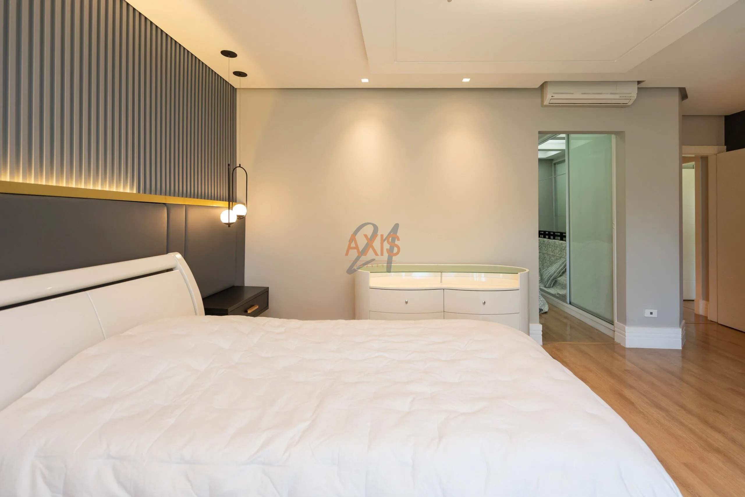 Casa de 4 Suítes à Venda no Green Valley Condominium | Santa Felicidade  Curitiba — foto 31