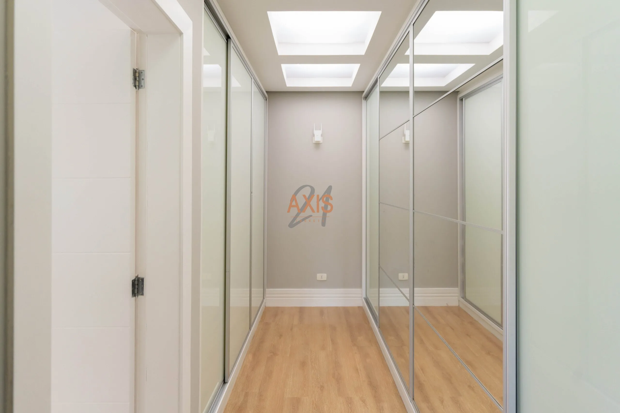 Casa de 4 Suítes à Venda no Green Valley Condominium | Santa Felicidade  Curitiba — foto 33
