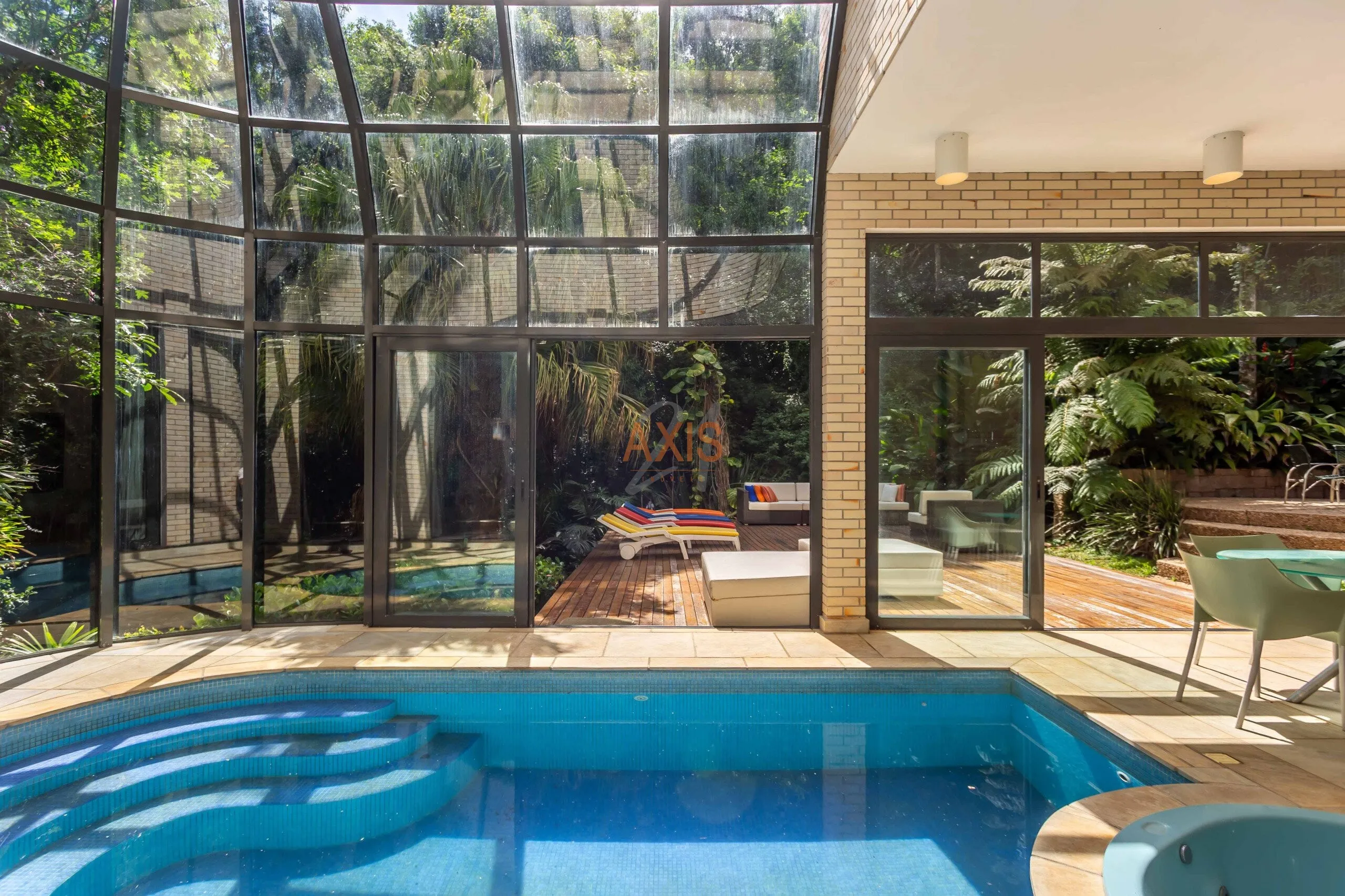 Casa de 5 Quartos à Venda no Condomínio Westside| Campo Comprido Curitiba — foto 1