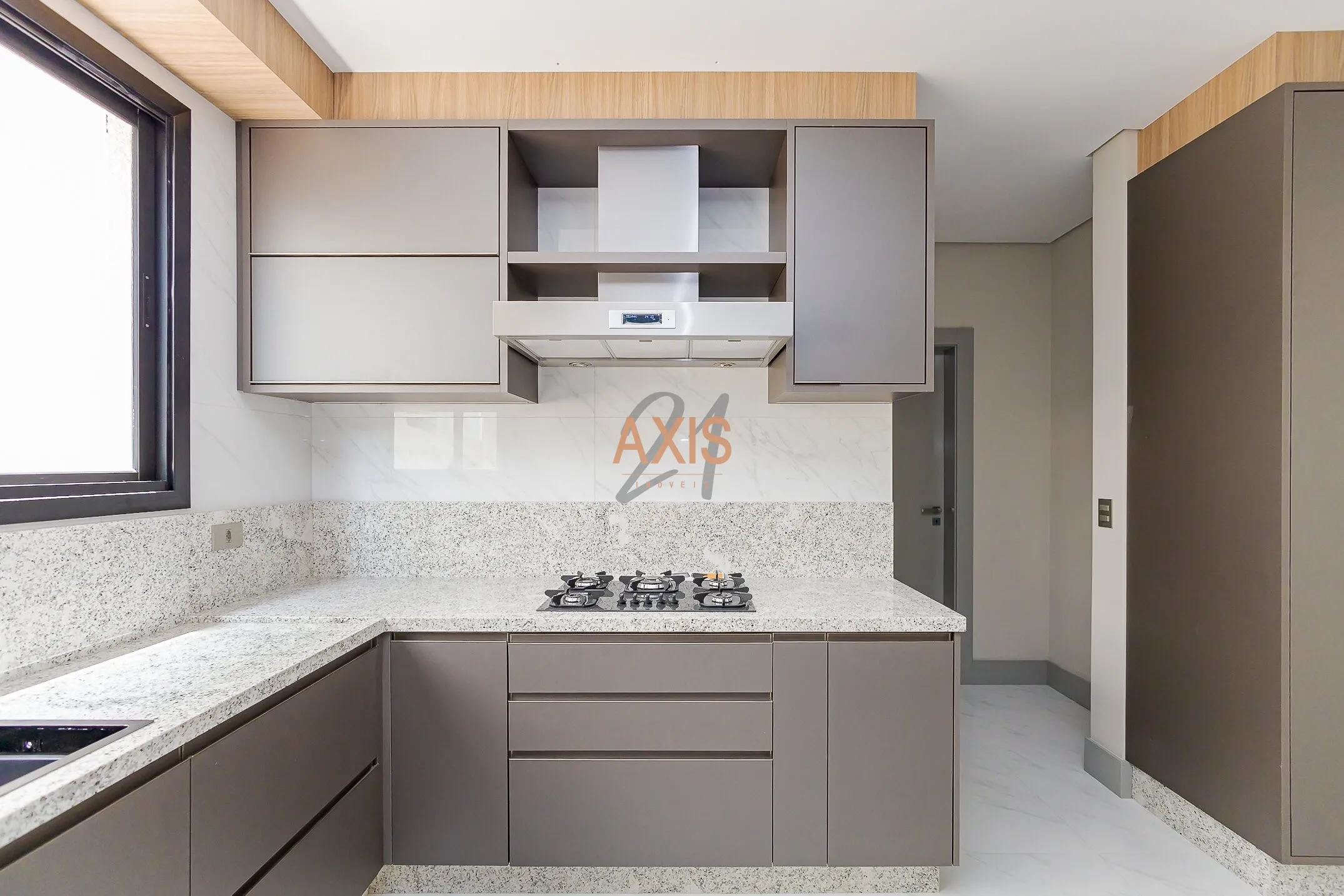 Casa de 4 Suítes à Venda no Harmony Village Condominium | São Braz Curitiba — foto 8