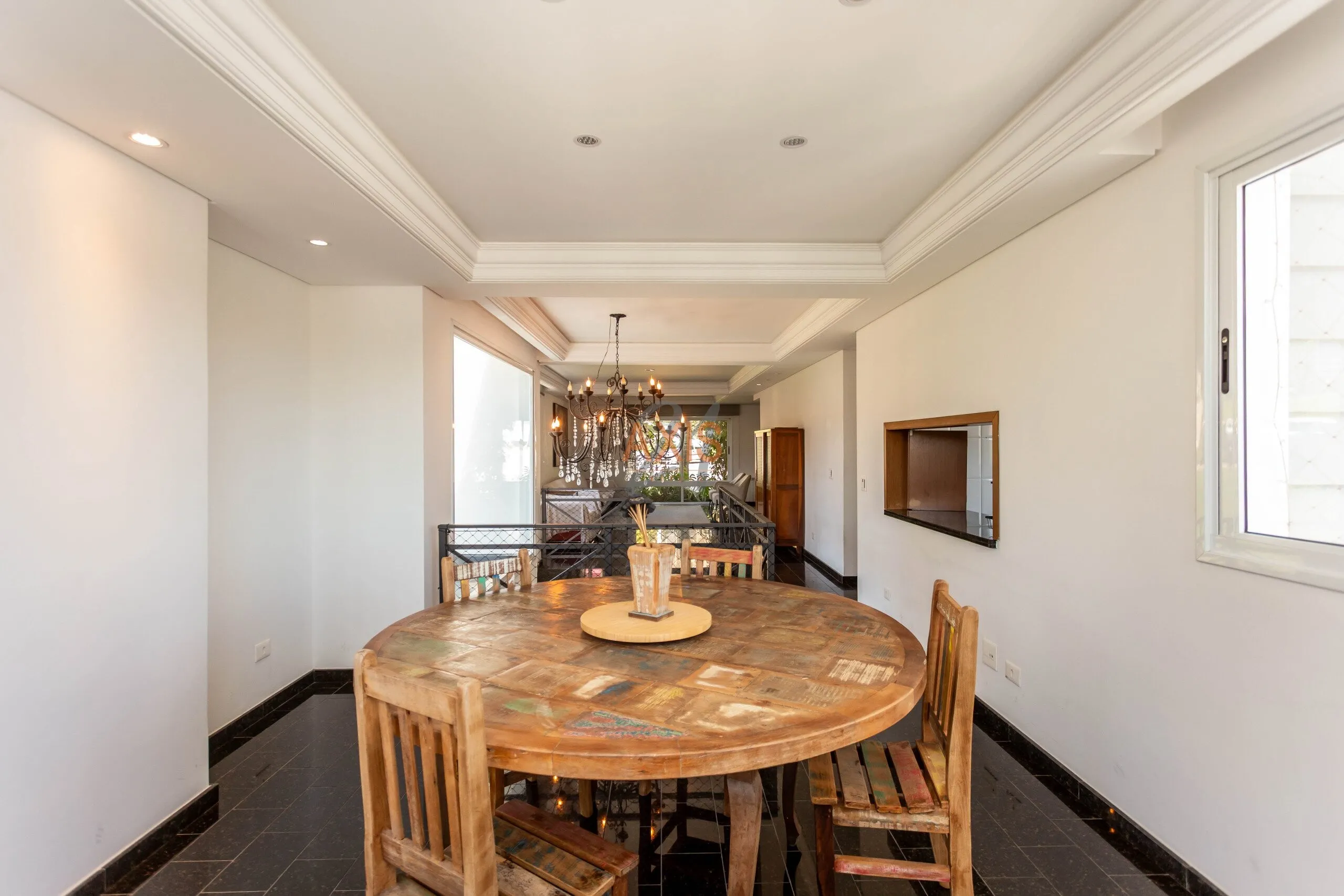 Casa de 4 Suites à Venda no Condomínio Montmartre |  Santa Felicidade  Curitiba — foto 17