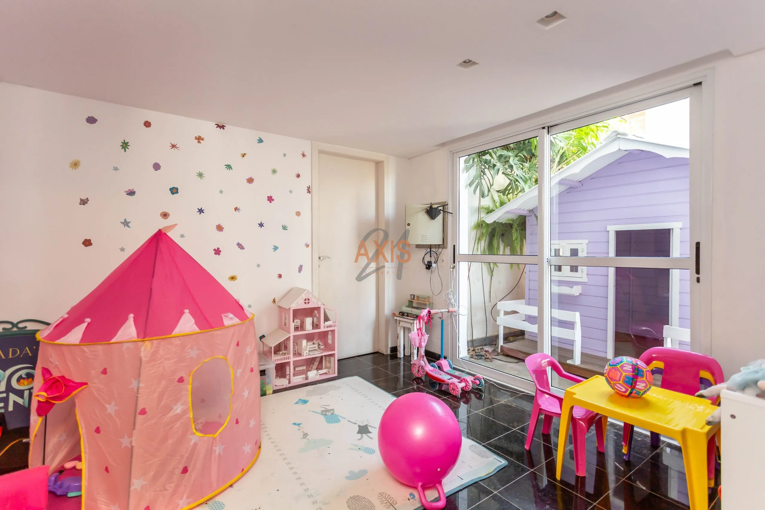 Casa de 4 Suites à Venda no Condomínio Montmartre |  Santa Felicidade  Curitiba — foto 31