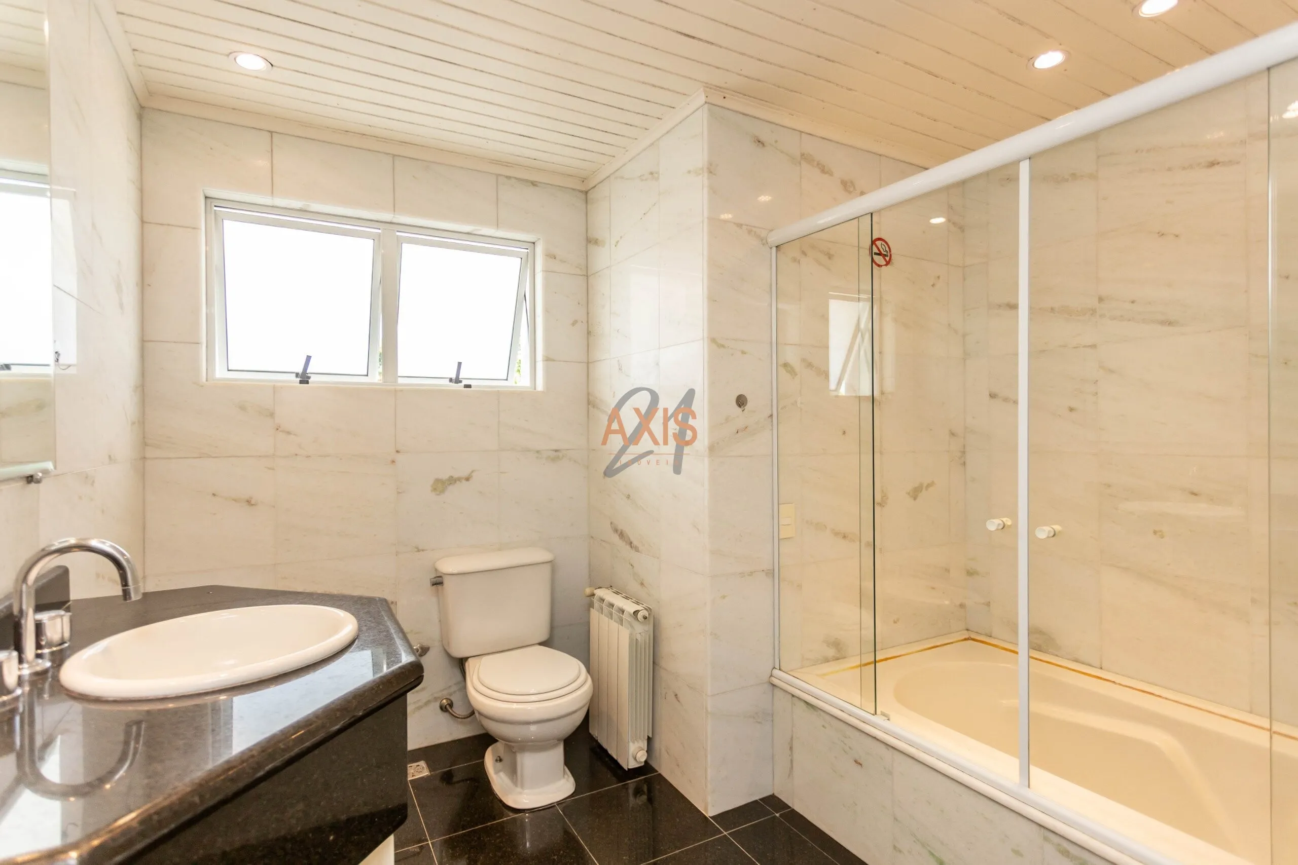 Casa de 4 Suites à Venda no Condomínio Montmartre |  Santa Felicidade  Curitiba — foto 26
