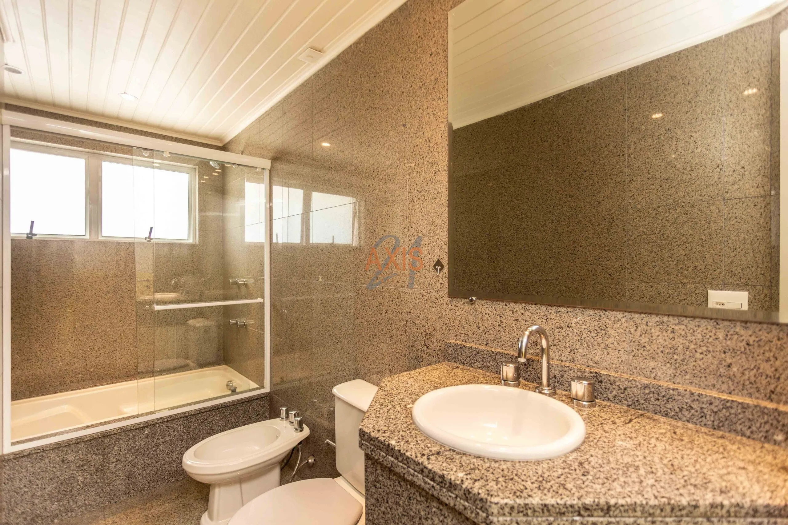 Casa de 4 Suites à Venda no Condomínio Montmartre |  Santa Felicidade  Curitiba — foto 29