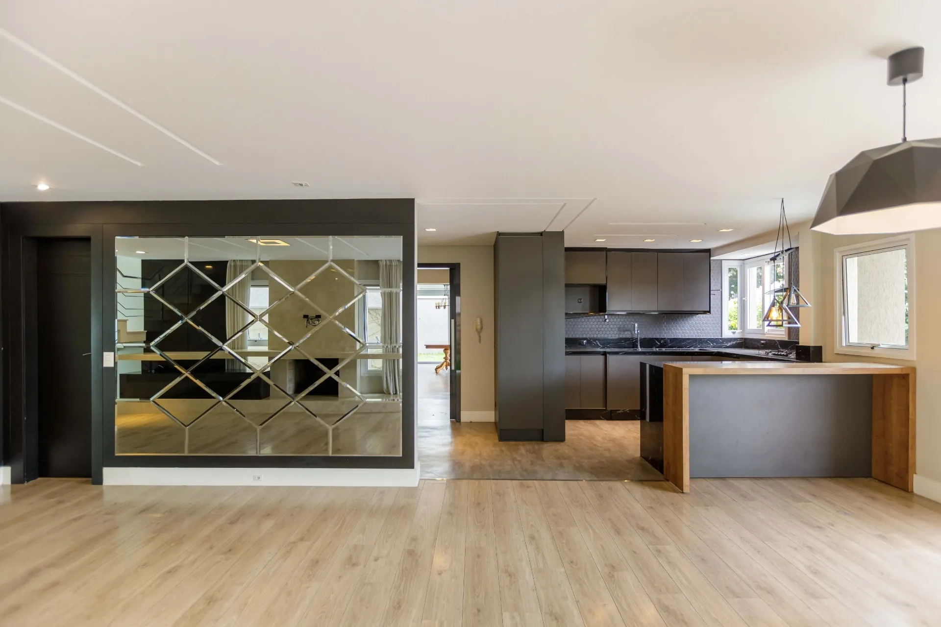 Casa de 4 Suítes à Venda  no Condomínio Mirabelle | Campo Comprido  Curitiba — foto 7