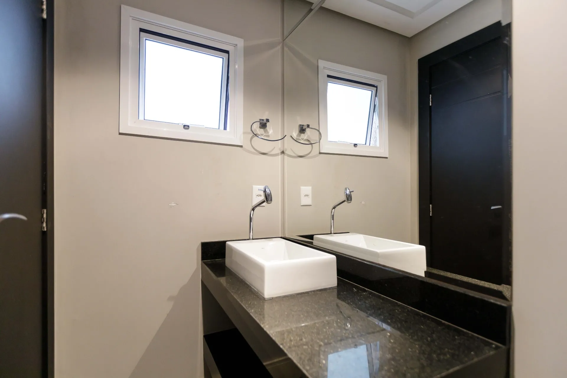 Casa de 4 Suítes à Venda  no Condomínio Mirabelle | Campo Comprido  Curitiba — foto 6