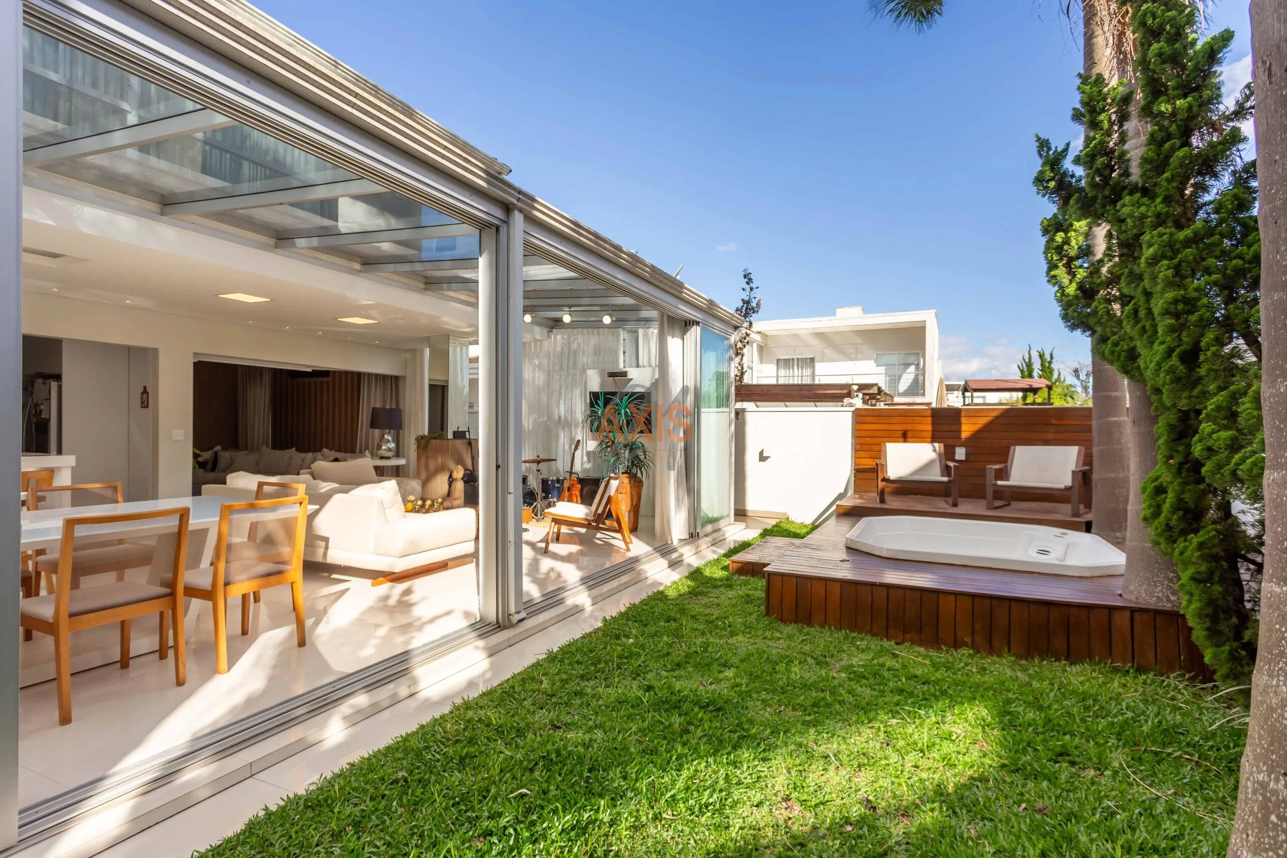 Casa de 4 Quartos à Venda no Condomínio Paysage Provence | Campo Comprido Curitiba — foto 2