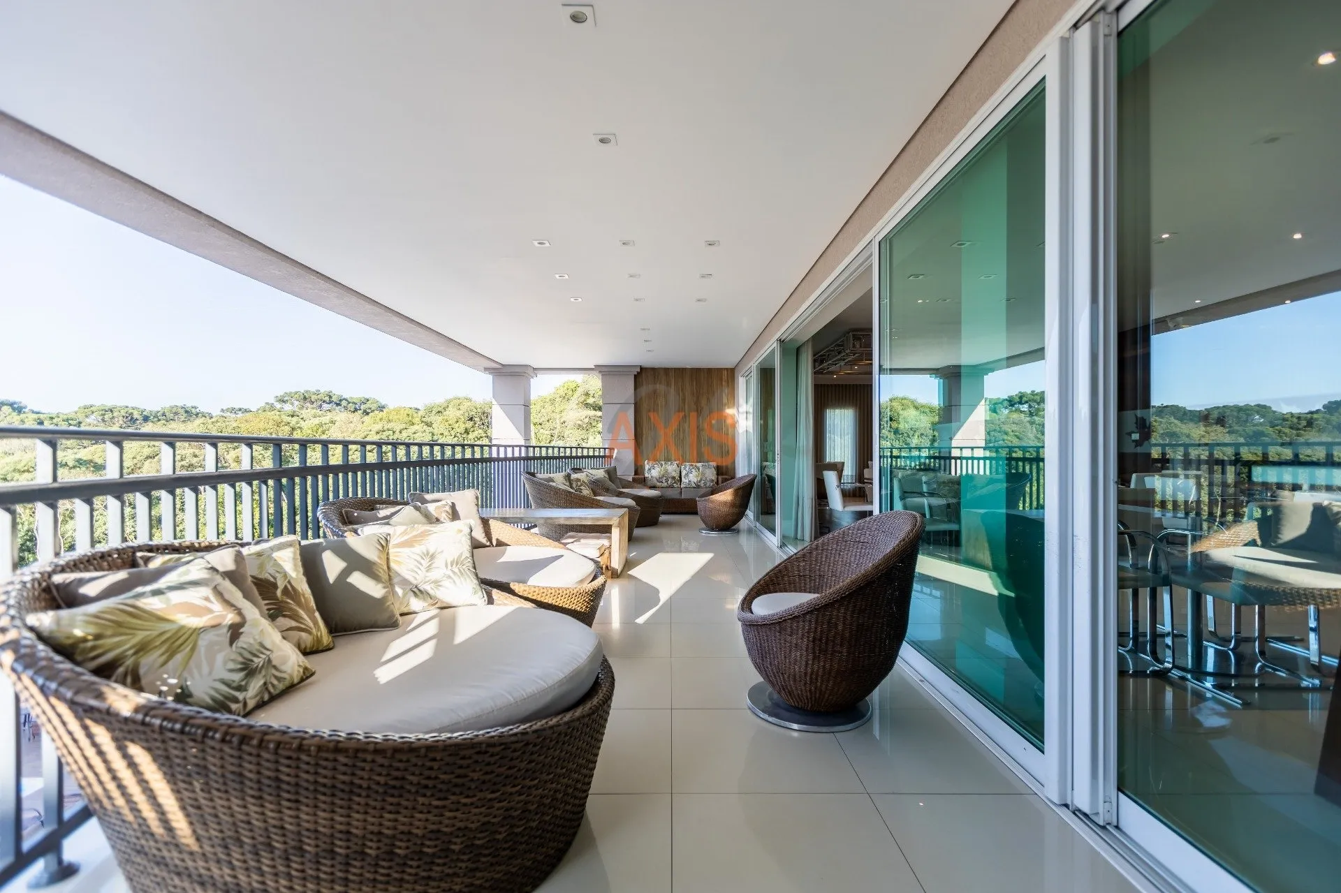 Casa de 4 Suítes à Venda no Condomínio Green Village Park |  Santa Felicidade Curitiba — foto 38