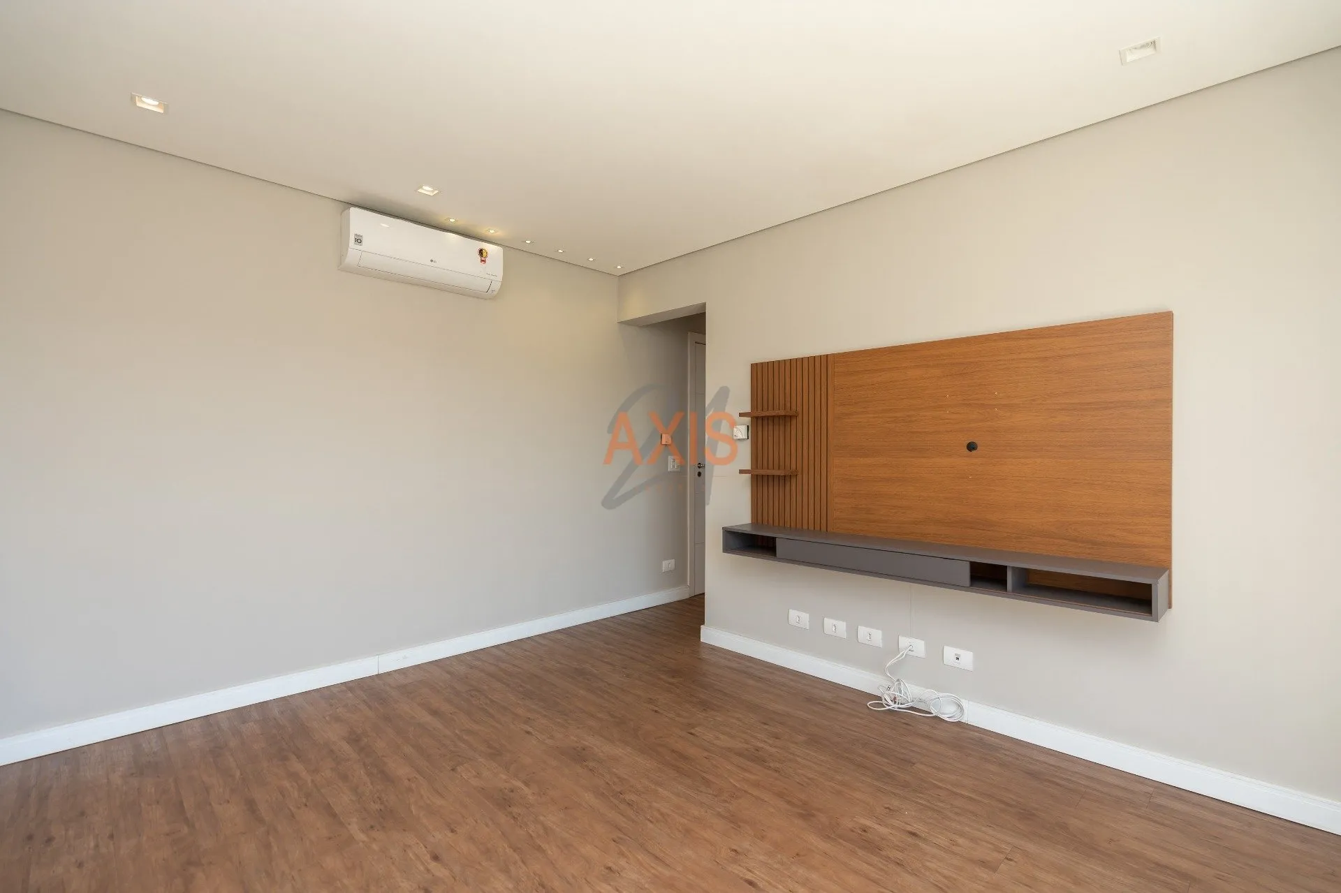 Casa de 4 Suítes à Venda no Condomínio Green Village Park |  Santa Felicidade Curitiba — foto 28