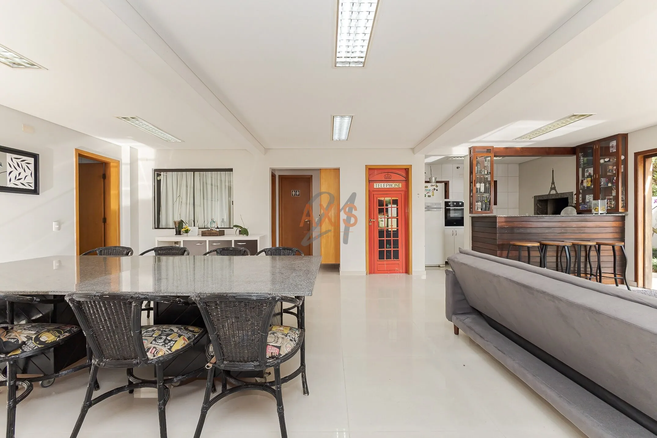 Casa de 5 Suítes à Venda no Condomínio Tirol das Torres |  Uberaba Curitiba — foto 7