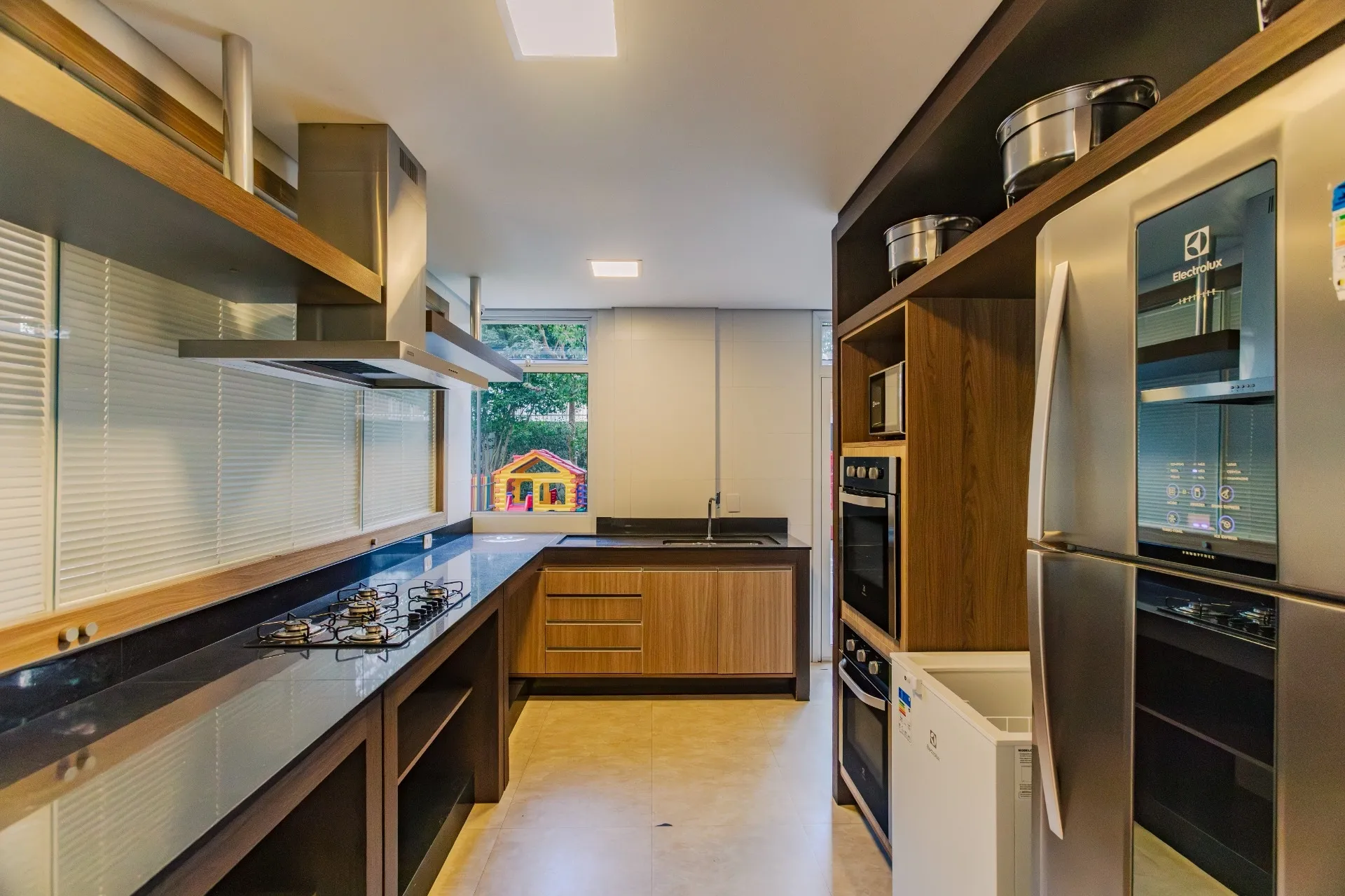 Apartamento de 4 Quartos à Venda no Edifício Quartier | Água Verde Curitiba — foto 36