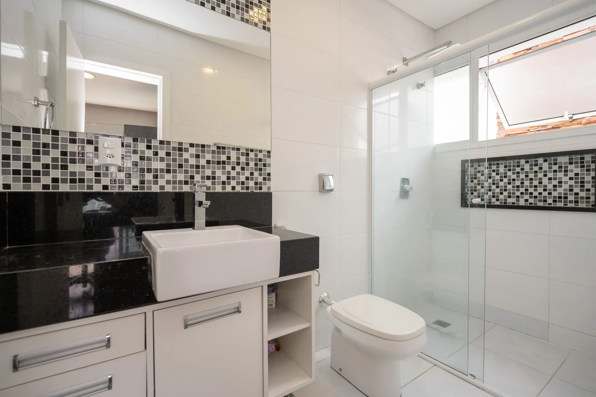 Casa de 4 Quartos à Venda no Condomínio Green Village Park | Santa Felicidade Curitiba — foto 28