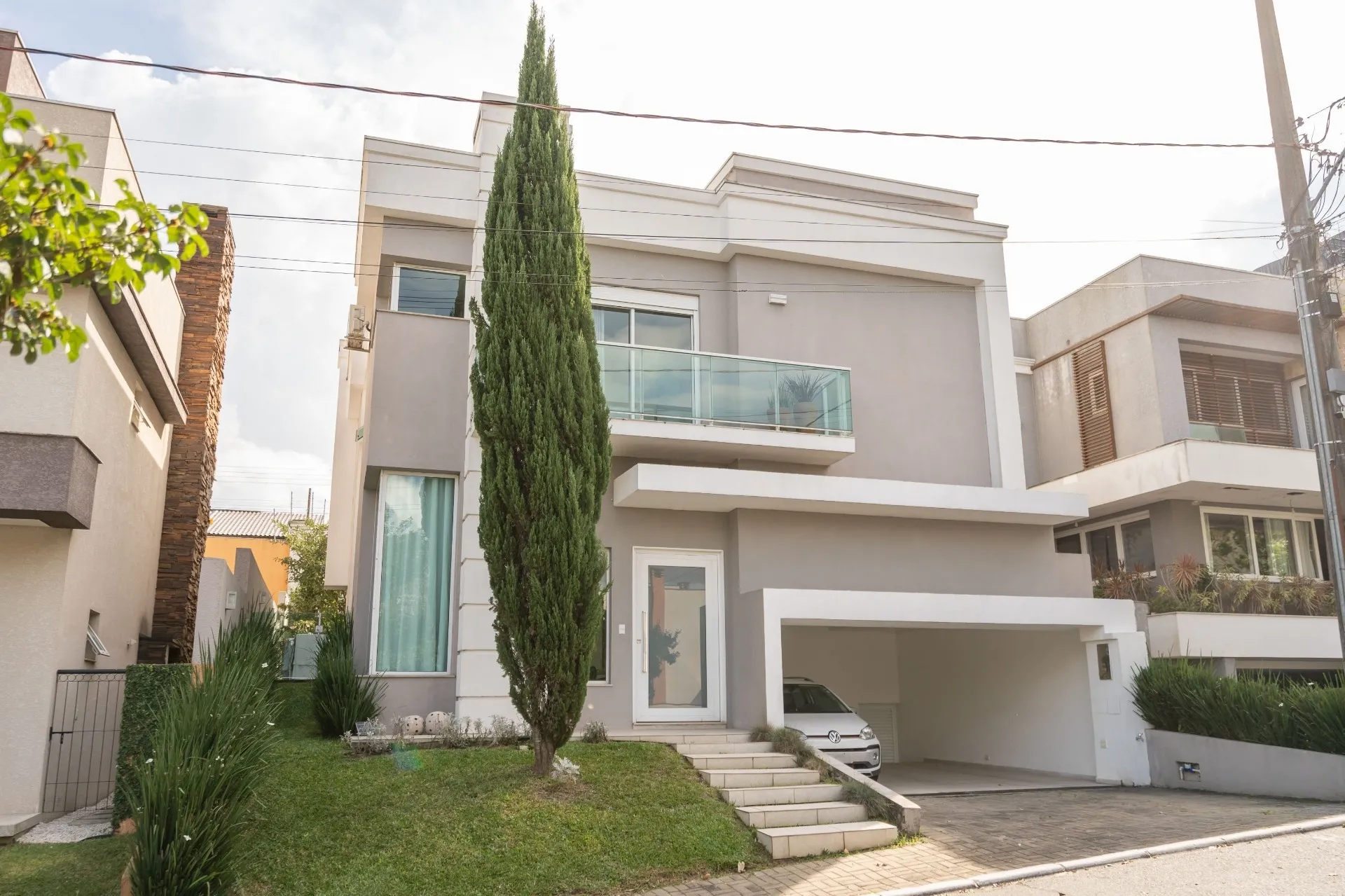 Casa de 4 Quartos à Venda no Condomínio Green Village Park | Santa Felicidade Curitiba — foto 1