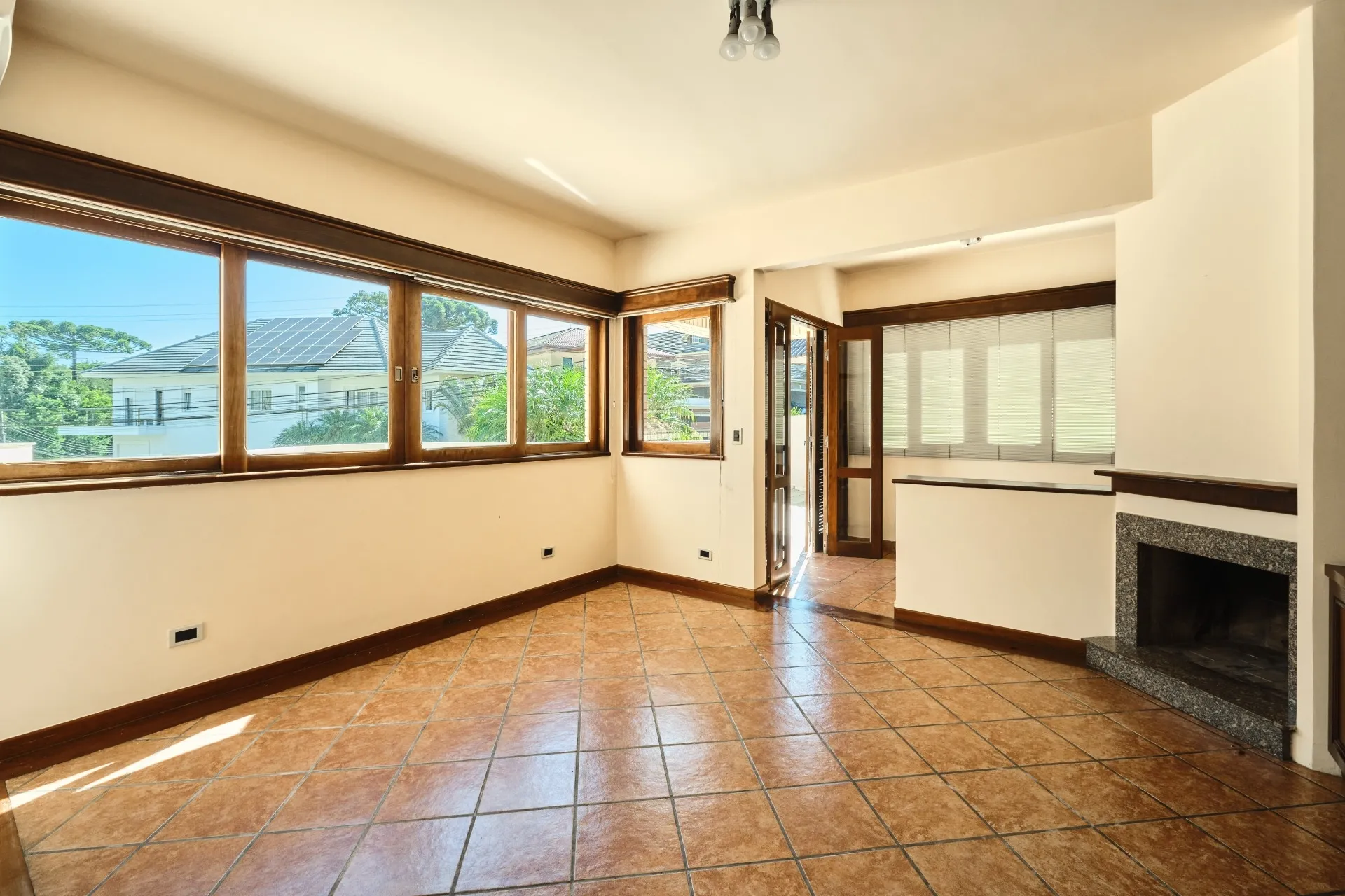 Casa de 4 Quartos à Venda no Condomínio Westside  | Campo Comprido  Curitiba — foto 7