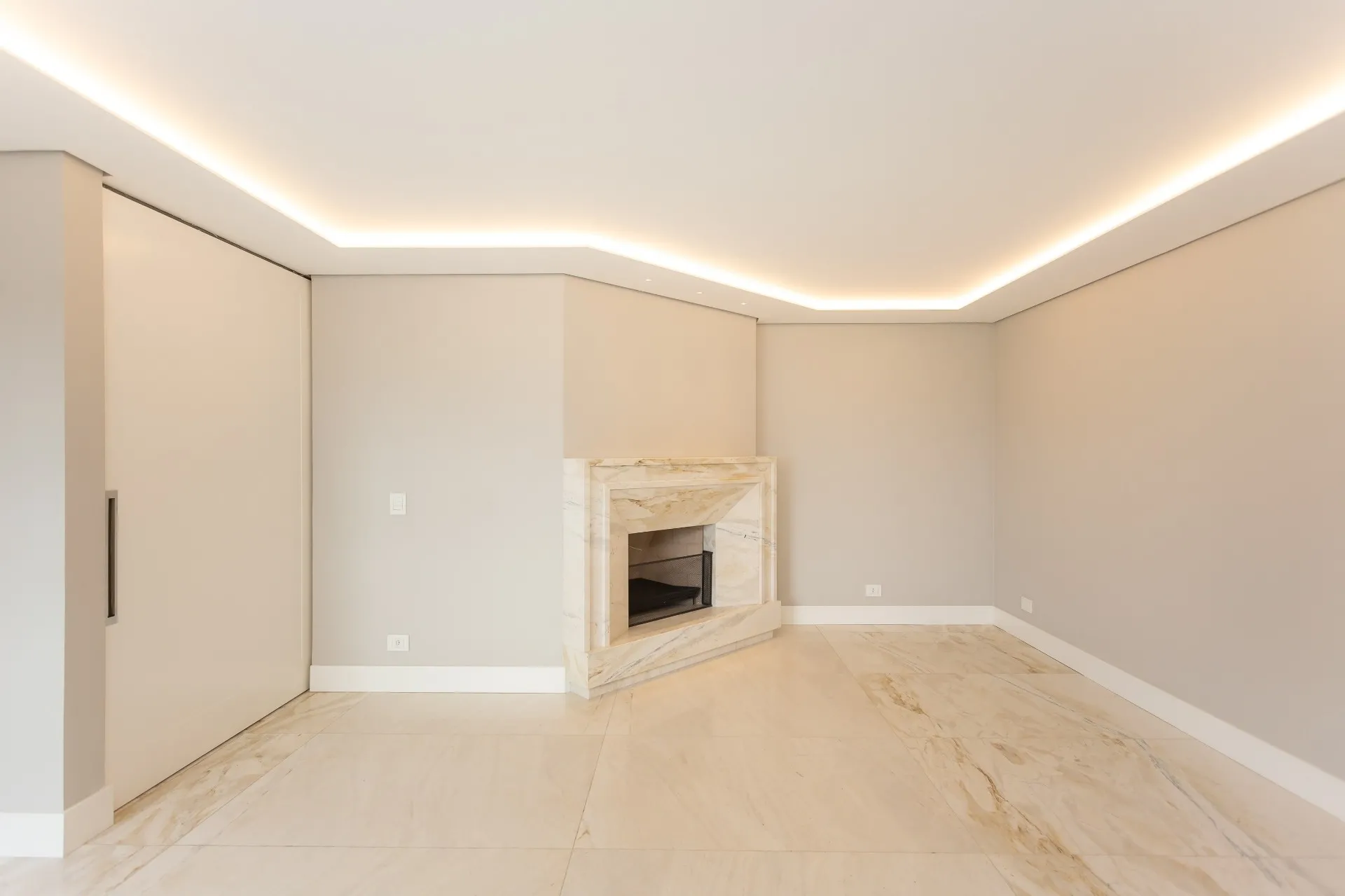 Apartamento de 4 Quartos à Venda no Edifício Wimbledon Park | Água Verde  Curitiba — foto 25