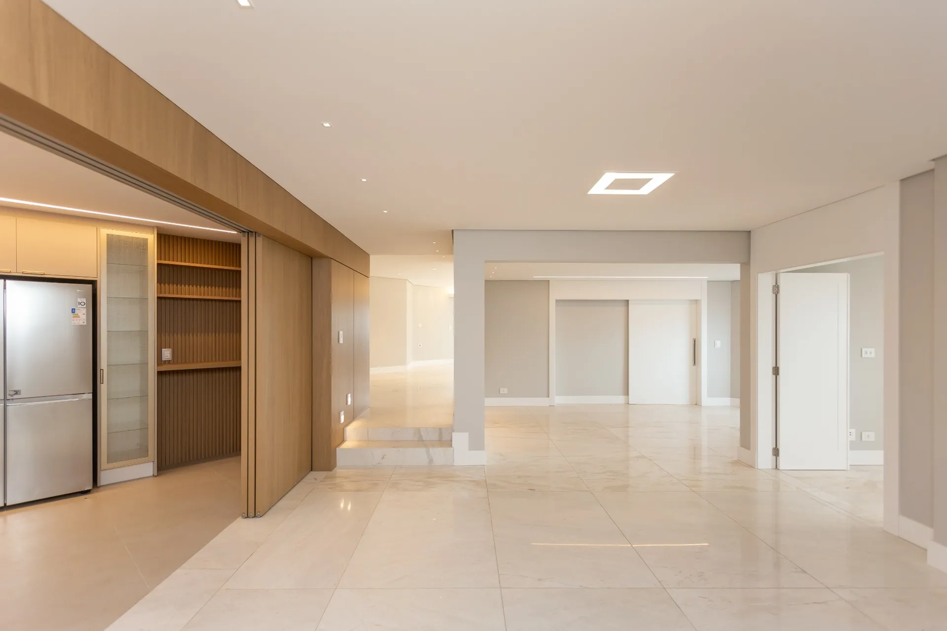 Apartamento de 4 Quartos à Venda no Edifício Wimbledon Park | Água Verde  Curitiba — foto 13