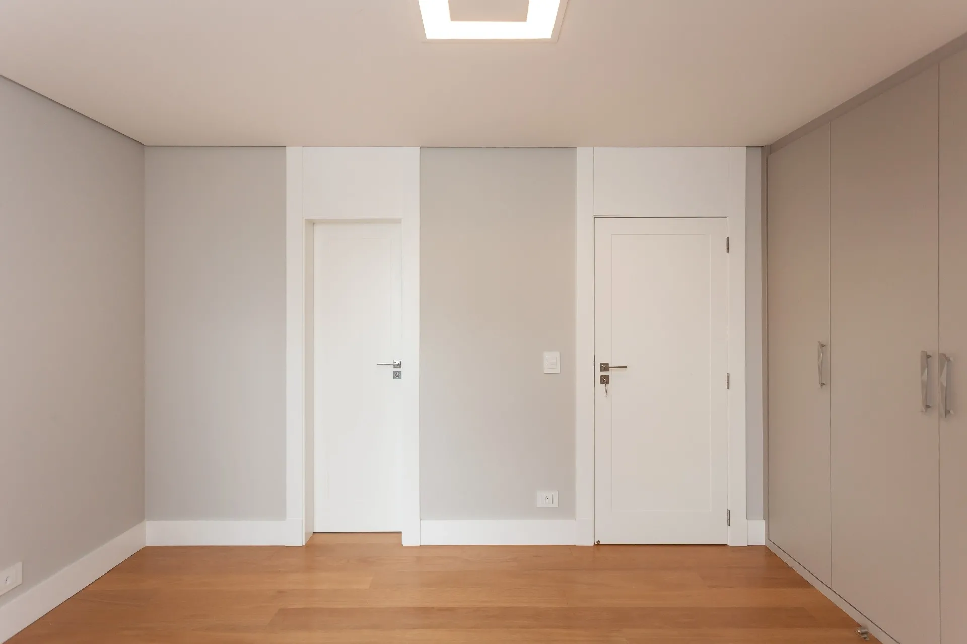 Apartamento de 4 Quartos à Venda no Edifício Wimbledon Park | Água Verde  Curitiba — foto 37