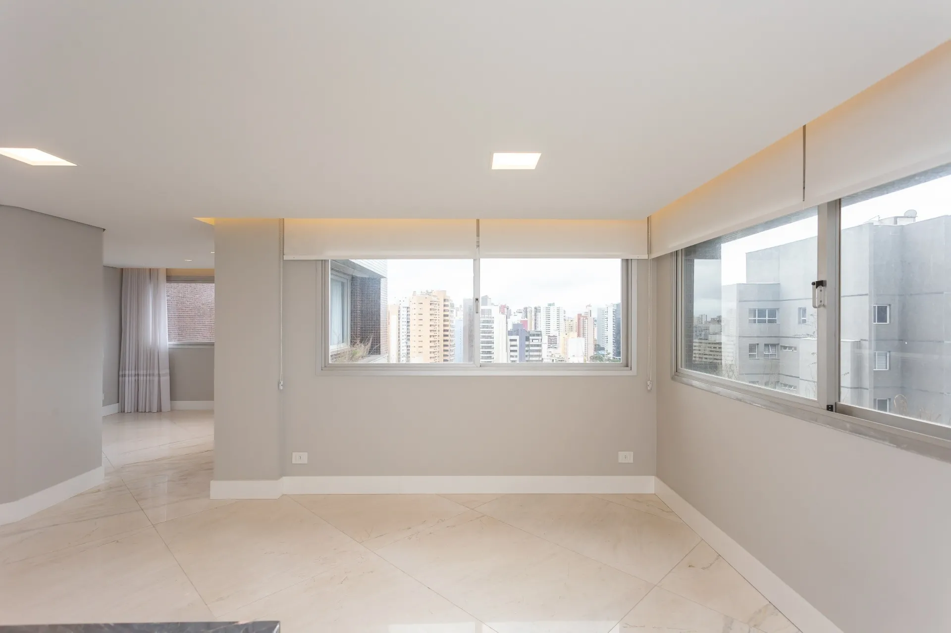 Apartamento de 4 Quartos à Venda no Edifício Wimbledon Park | Água Verde  Curitiba — foto 11