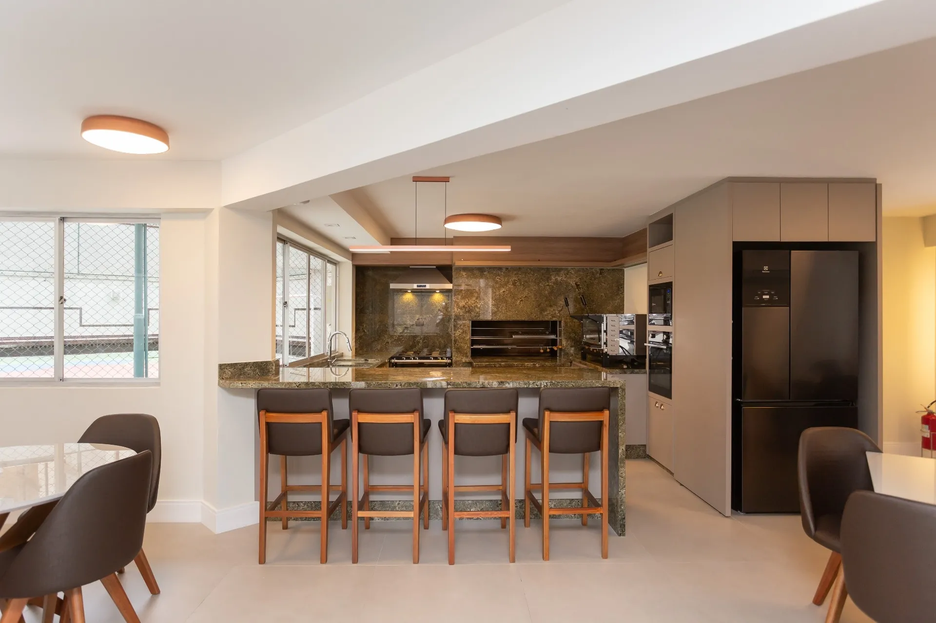 Apartamento de 4 Quartos à Venda no Edifício Wimbledon Park | Água Verde  Curitiba — foto 44