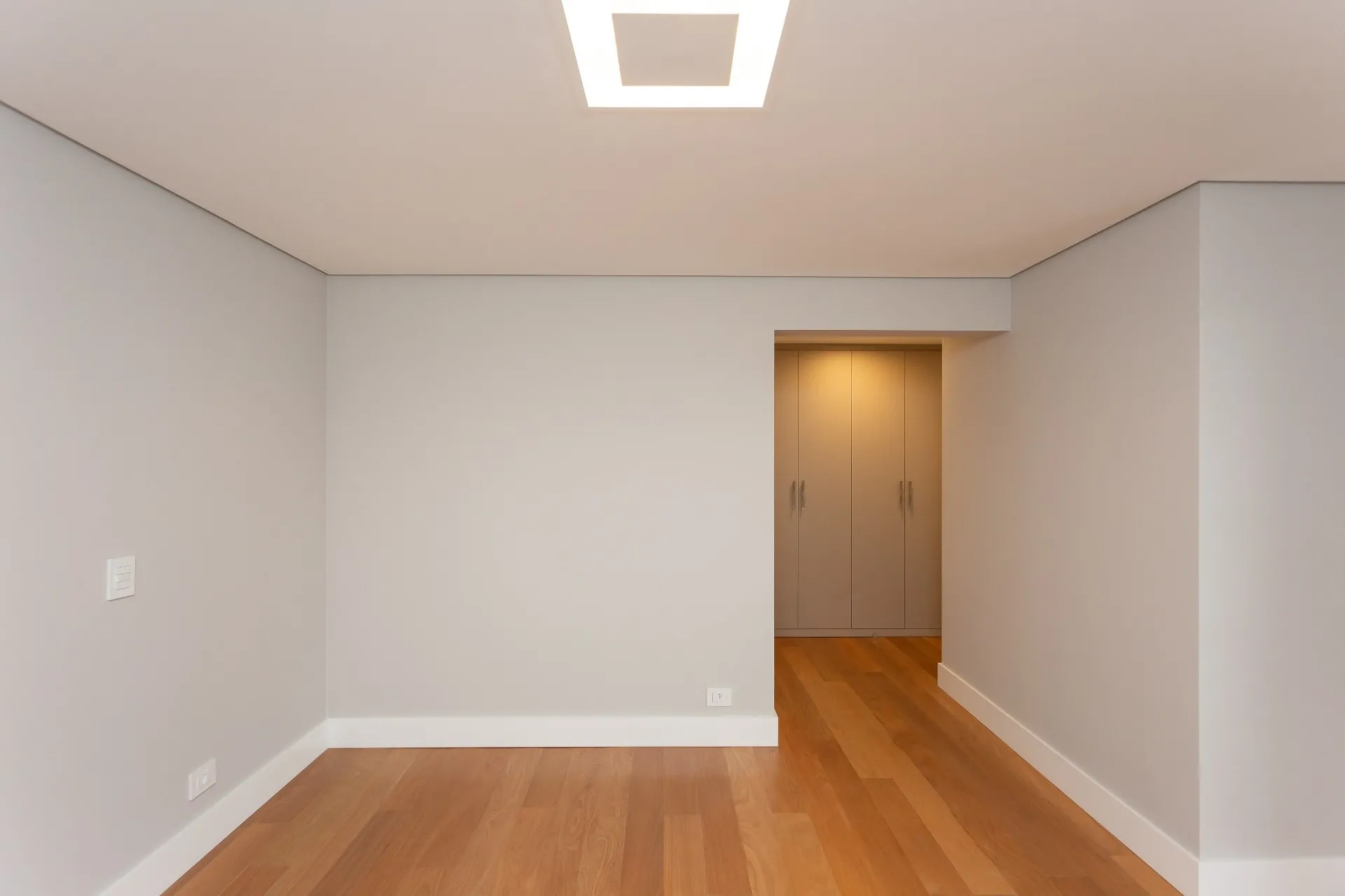 Apartamento de 4 Quartos à Venda no Edifício Wimbledon Park | Água Verde  Curitiba — foto 41
