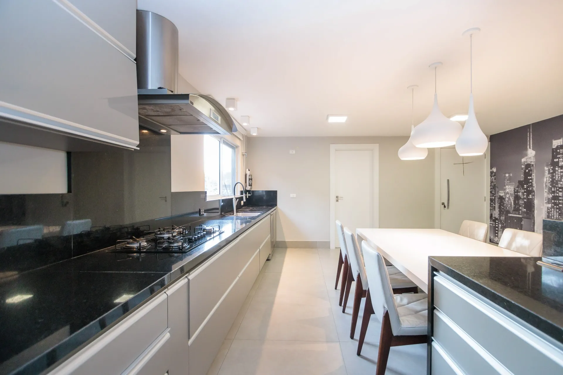 Casa de 4 Suítes à Venda no Condomínio Villaggio Verde | Santa Felicidade  Curitiba — foto 4