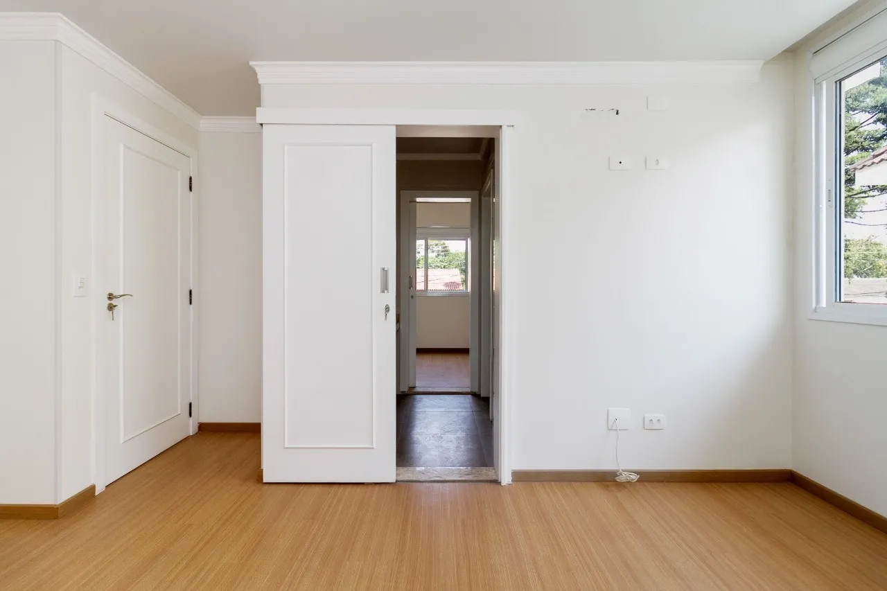 Casa de 4 Quartos à Venda no Condomínio Four Seasons Residence | Santa Felicidade  Curitiba — foto 17