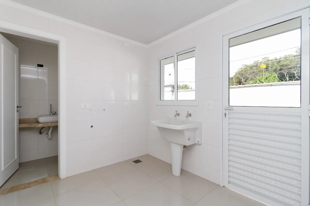 Casa de 4 Quartos à Venda no Condomínio Four Seasons Residence | Santa Felicidade  Curitiba — foto 9