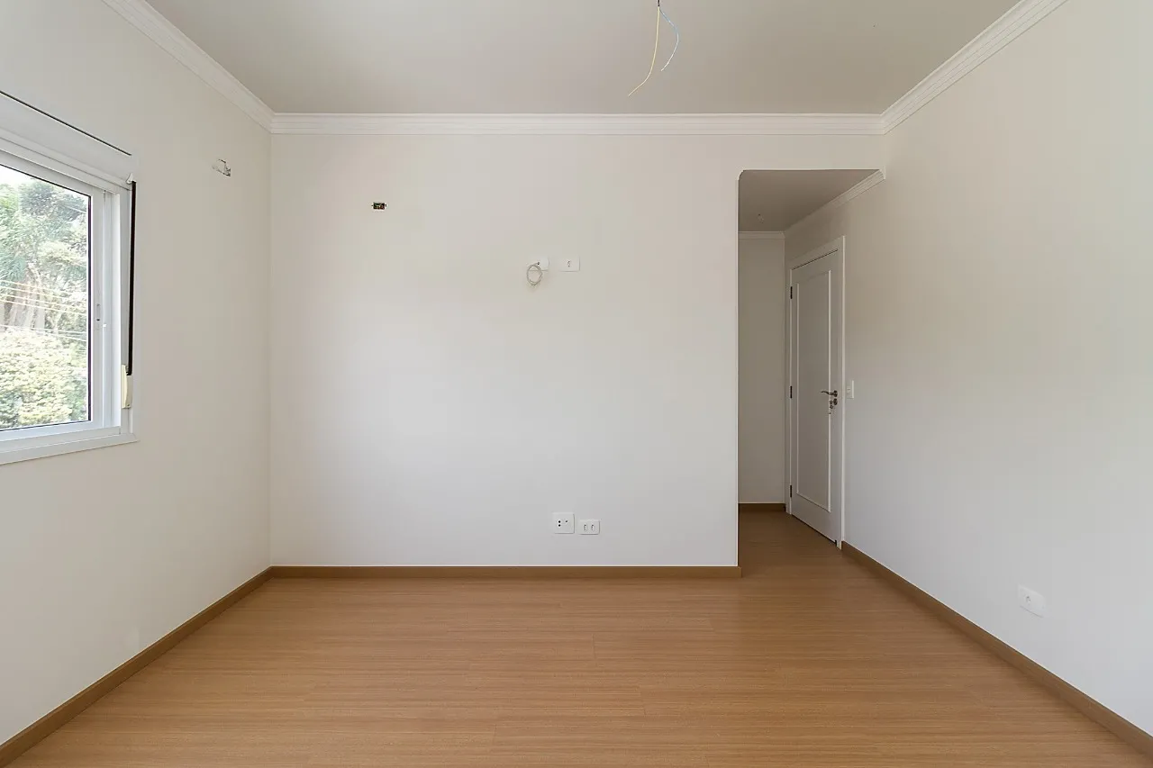 Casa de 4 Quartos à Venda no Condomínio Four Seasons Residence | Santa Felicidade  Curitiba — foto 20