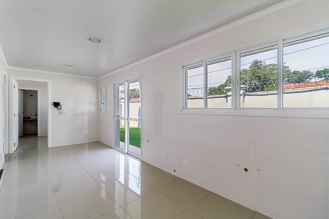 Casa de 4 Quartos à Venda no Condomínio Four Seasons Residence | Santa Felicidade  Curitiba — foto 8