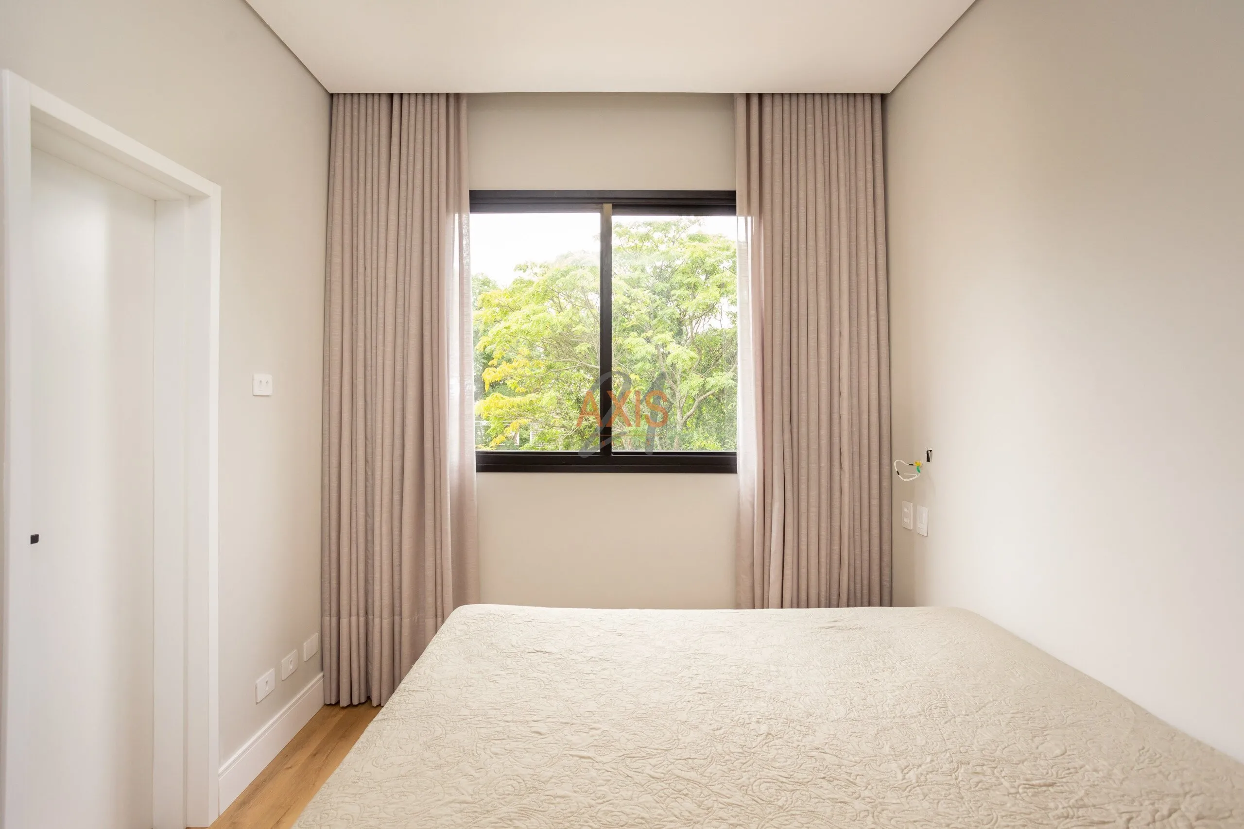 Casa de 3 Quartos à Venda no Condomínio Gardens Cabral  | Cabral Curitiba — foto 21