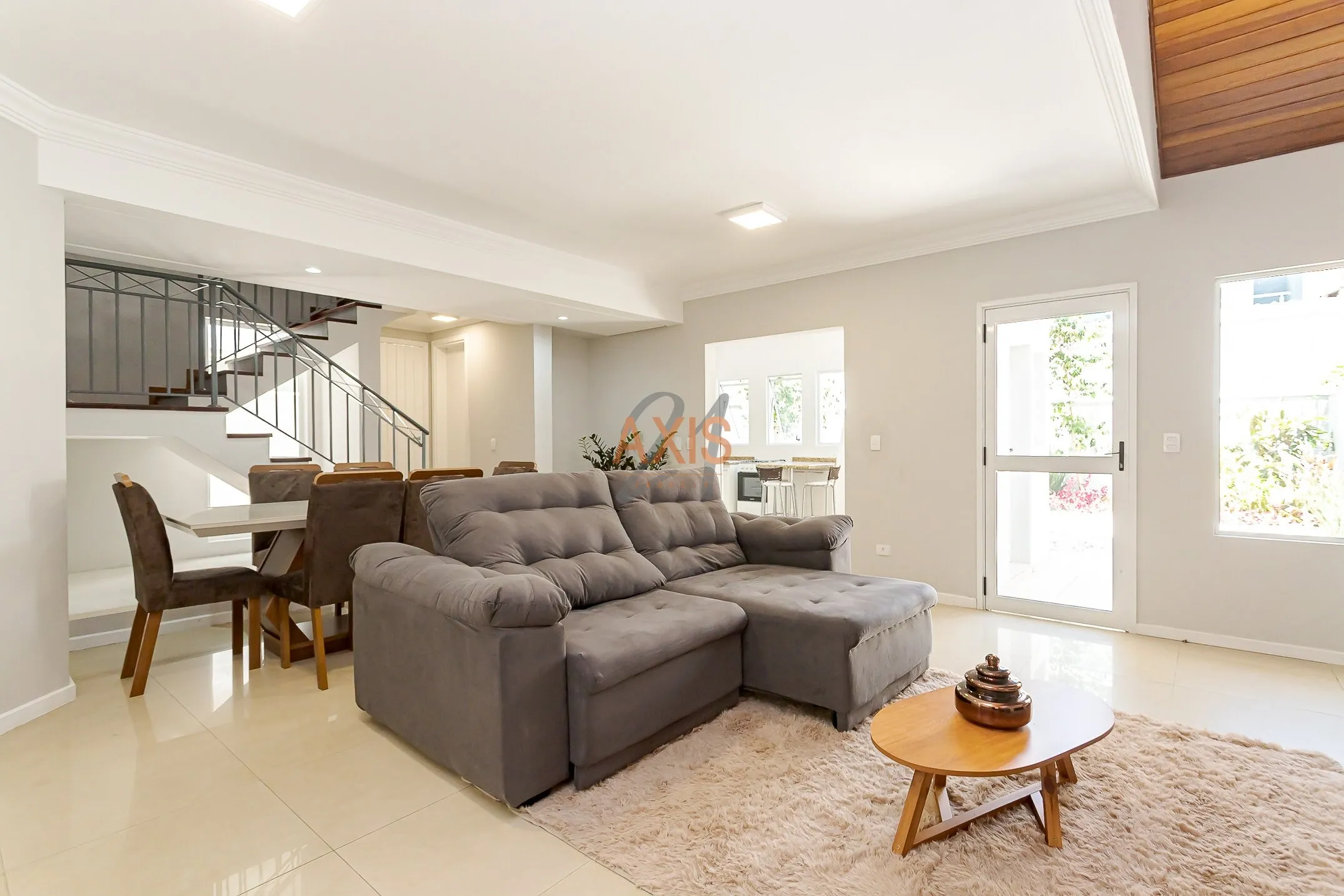 Casa de 4 Quartos à Venda no Condomínio Brazville | Orleans  Curitiba — foto 2