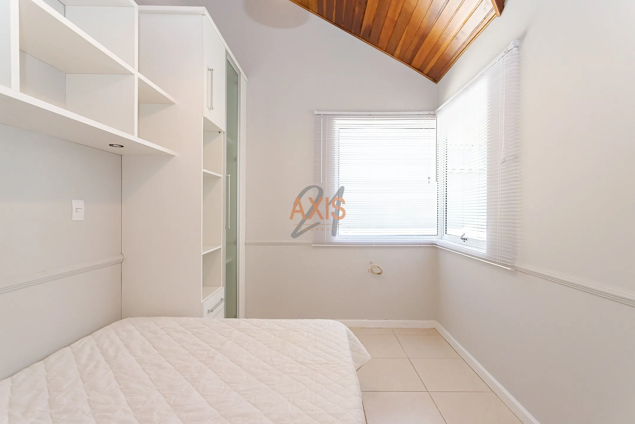 Casa de 4 Quartos à Venda no Condomínio Brazville | Orleans  Curitiba — foto 19