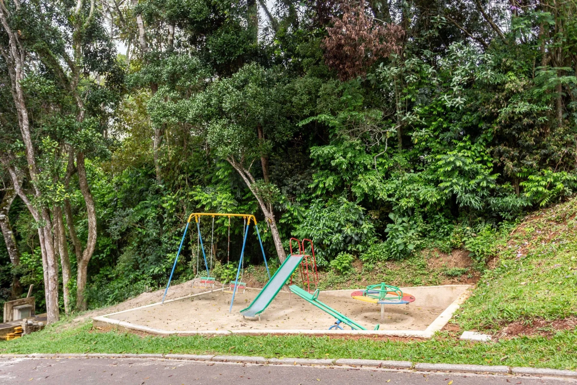 Casa de 3 Suítes no Condomínio Bosques do Tanguá | Pilarzinho Curitiba — foto 31