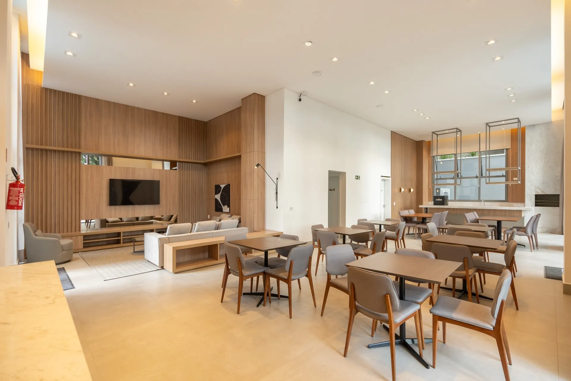 Cobertura de 3 Suítes à Venda no Edifício Chateau Latour | Vila Izabel Curitiba — foto 48