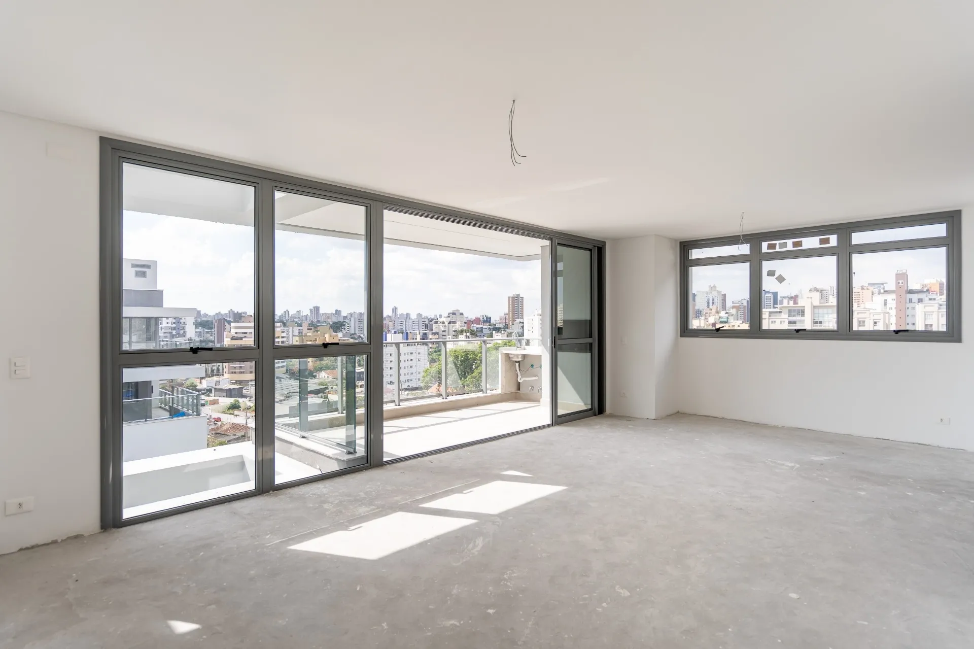 Cobertura de 3 Suítes à Venda no Edifício Chateau Latour | Vila Izabel Curitiba — foto 3