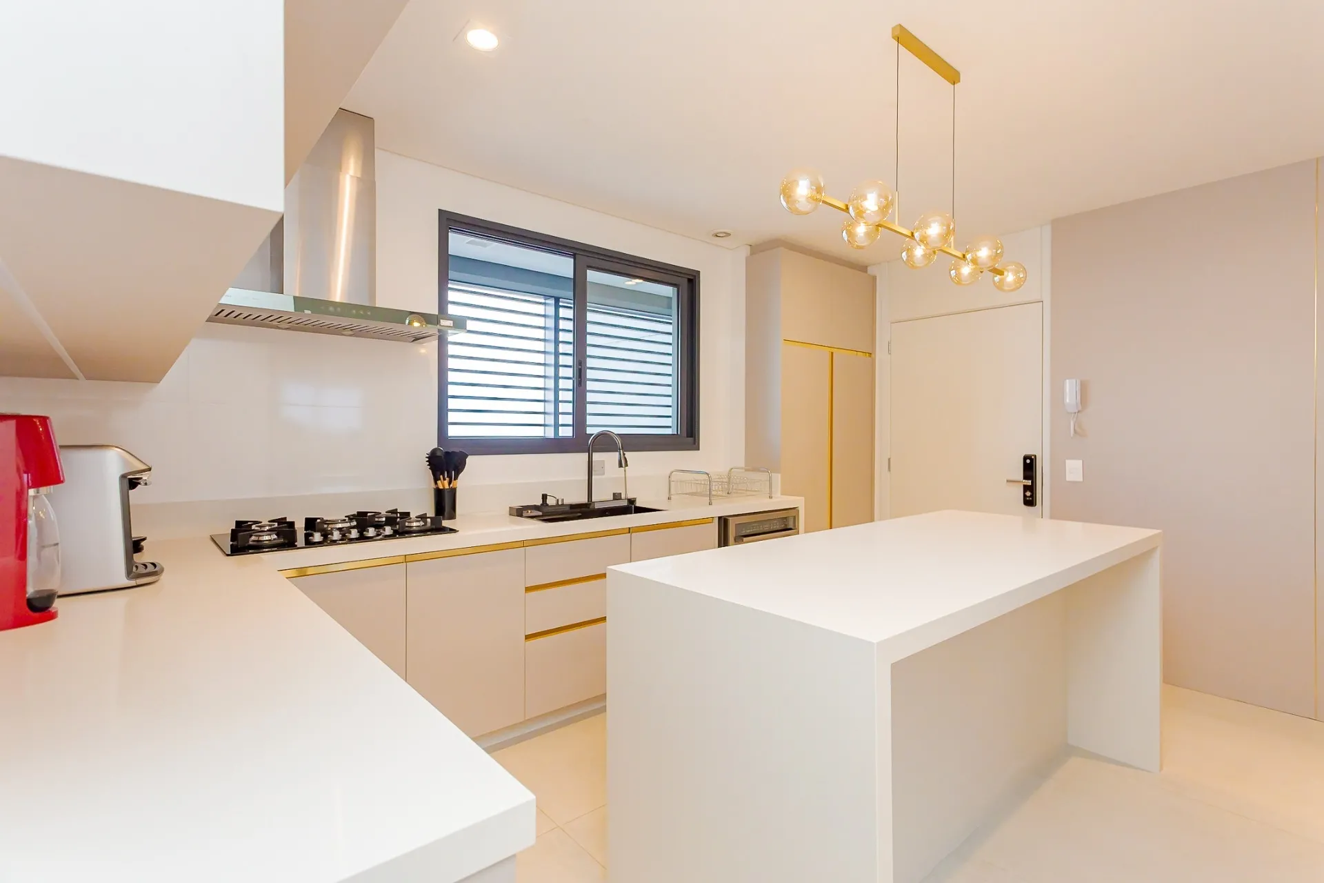 Apartamento de 3 Suítes à Venda no Edifício Maison Legend |  Ecoville  Curitiba — foto 12
