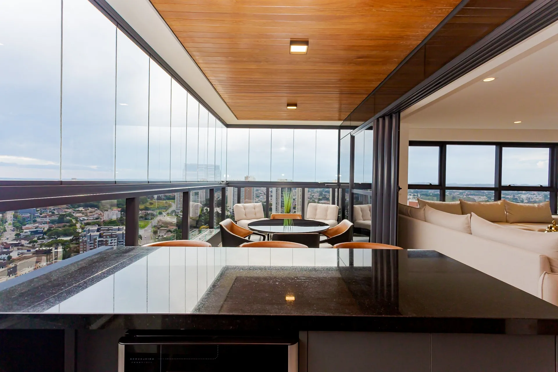 Apartamento de 3 Suítes à Venda no Edifício Maison Legend |  Ecoville  Curitiba — foto 7