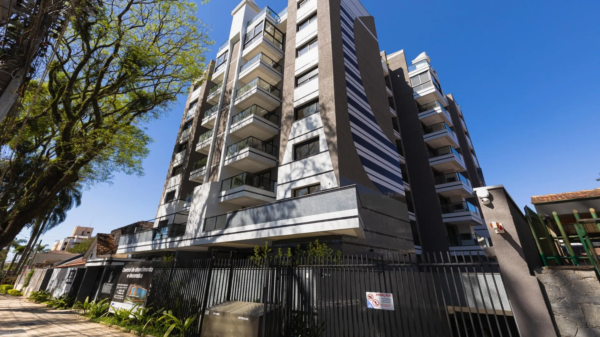 Cobertura de 3 Quartos no Residencial Terrasse Normandie | Juvevê Curitiba — foto 2