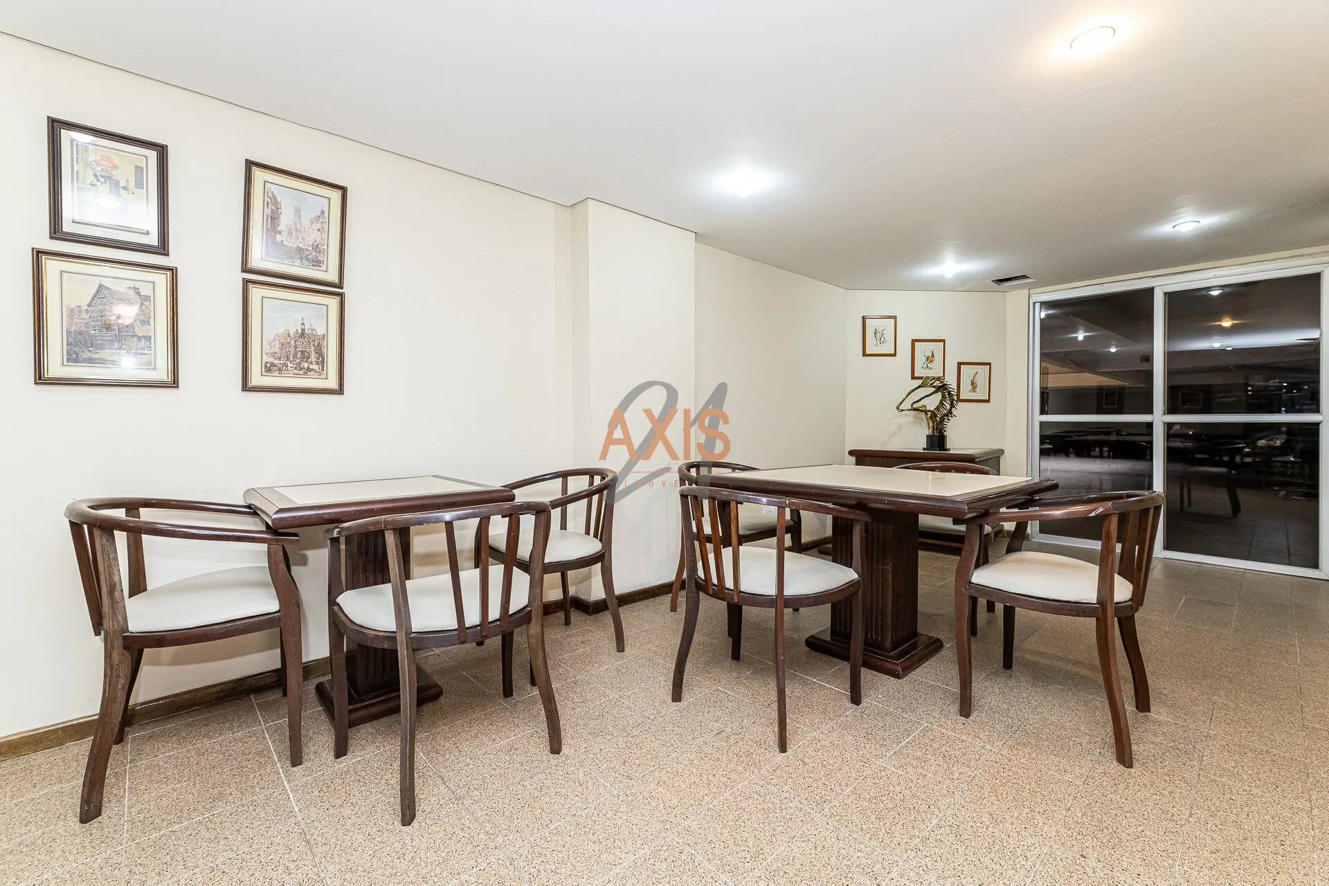 Apartamento de 4 Quartos à Venda no Edifício Caribean  | Água Verde  Curitiba — foto 37